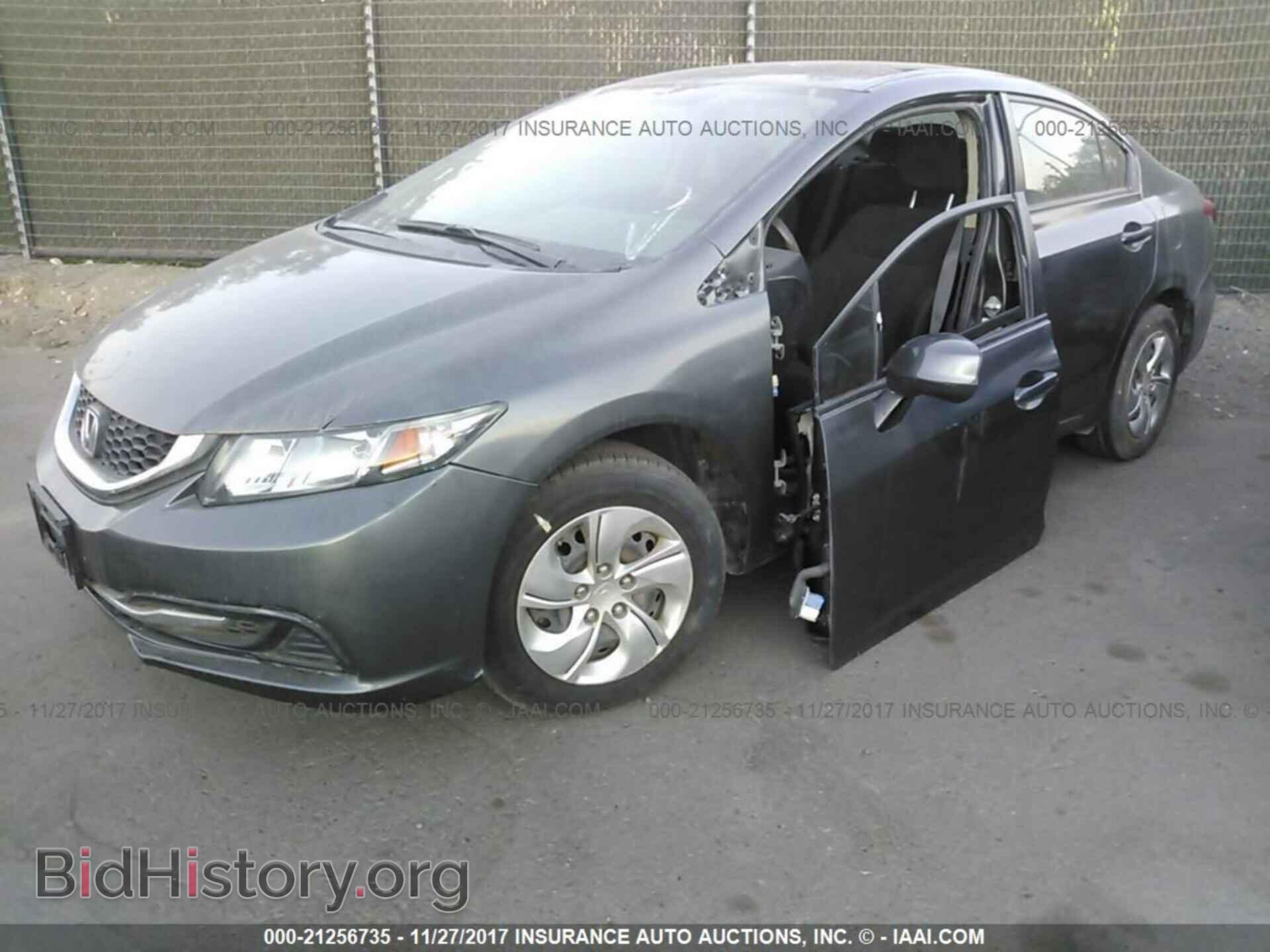 2013 Honda Civic - VIN: 2HGFB2F58DH302299 - Photo 2