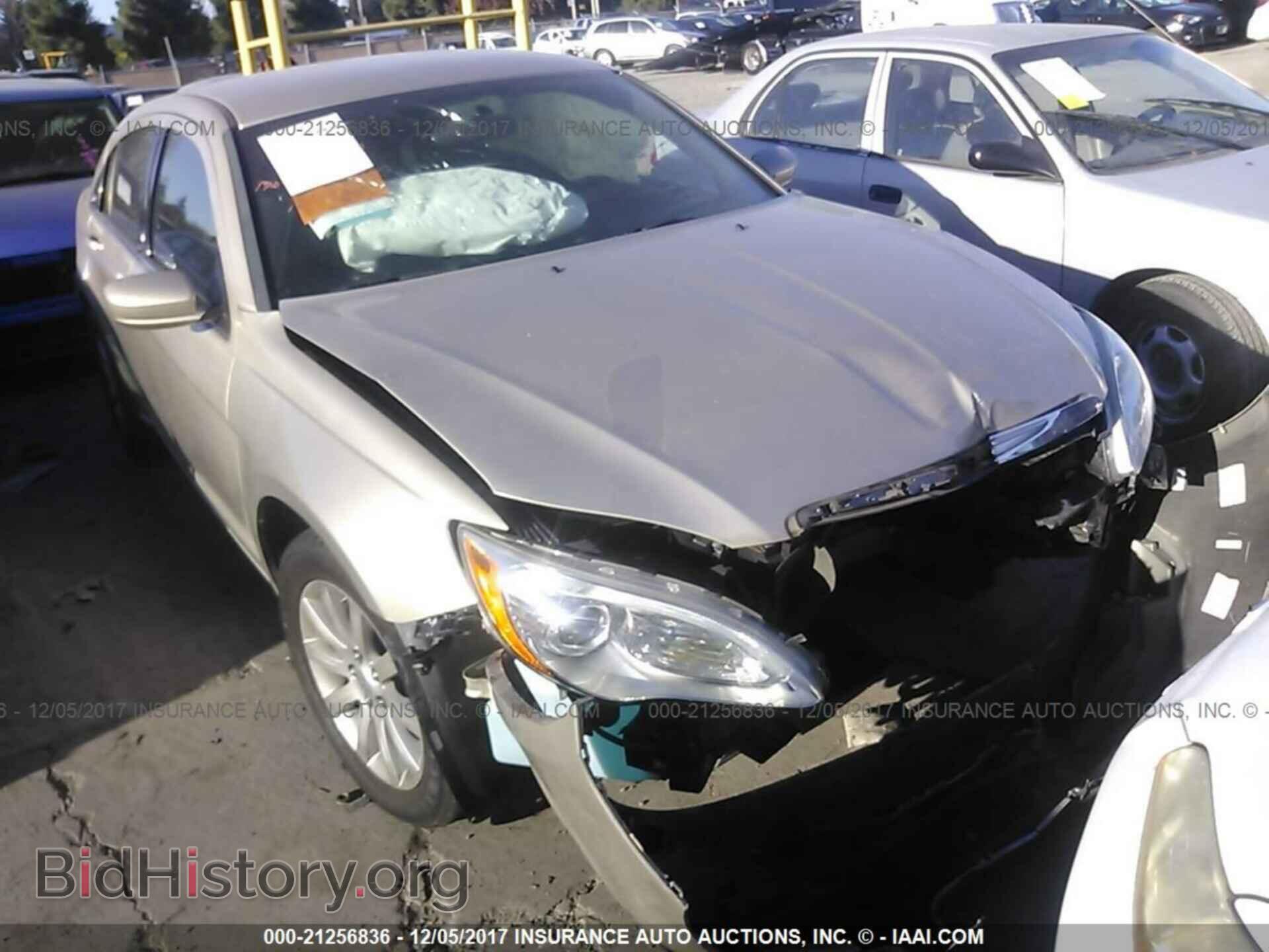 Photo 1C3CCBBB7DN763063 - Chrysler 200 2013