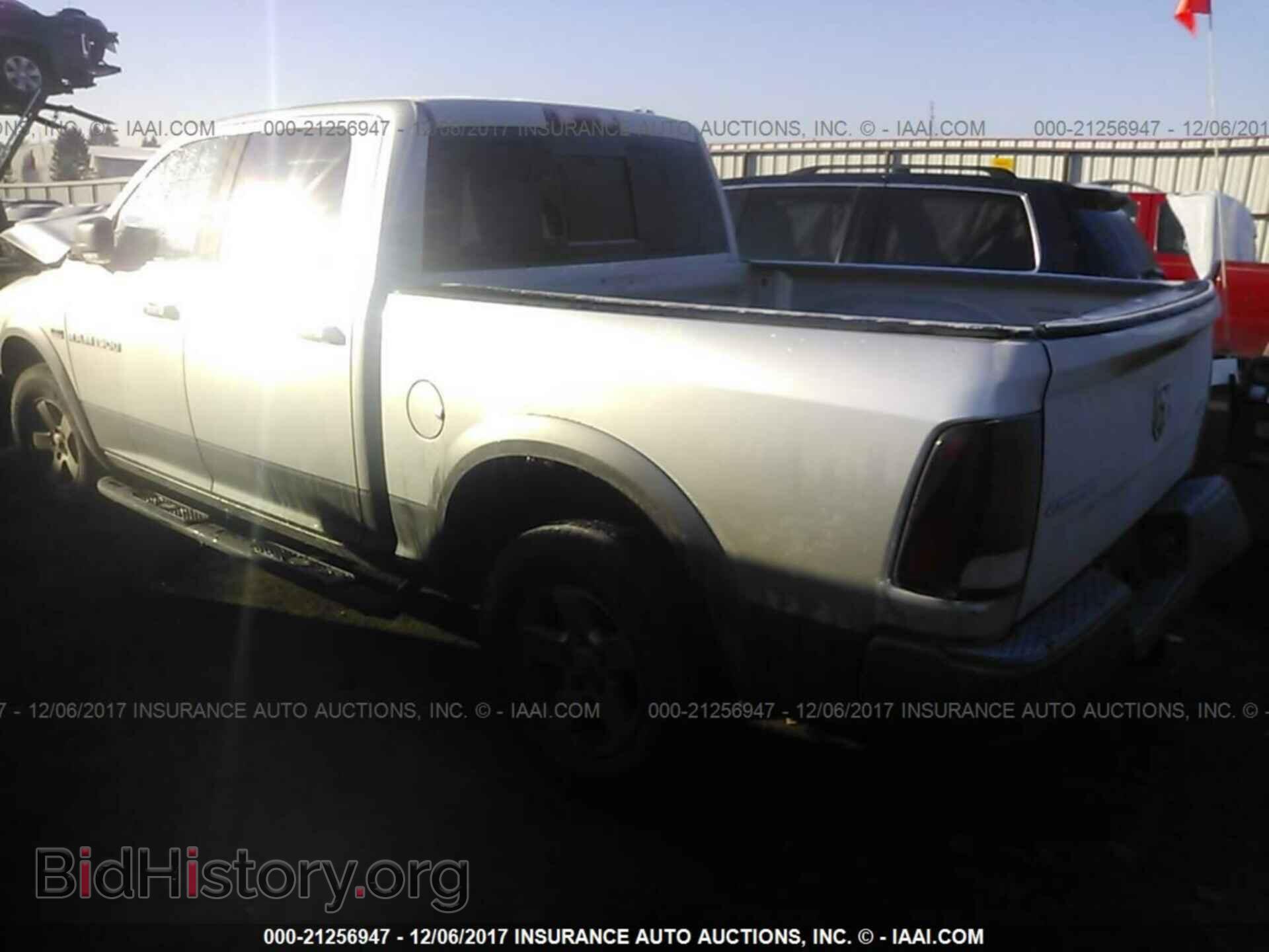 2012 Dodge Ram 1500 - VIN: 1C6RD7LT0CS118561 - Фото 3