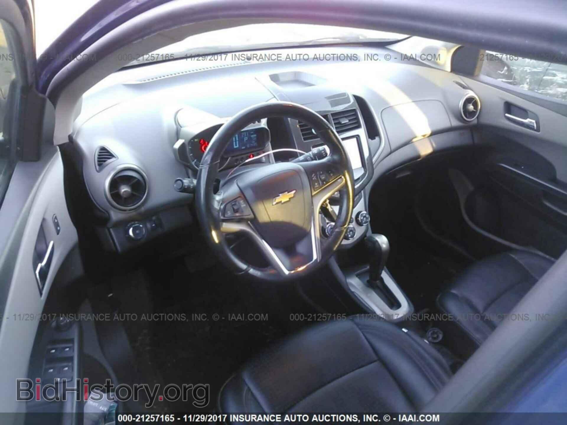 2014 Chevrolet Sonic - VIN: 1G1JE6SB4E4187601 - Фото 5