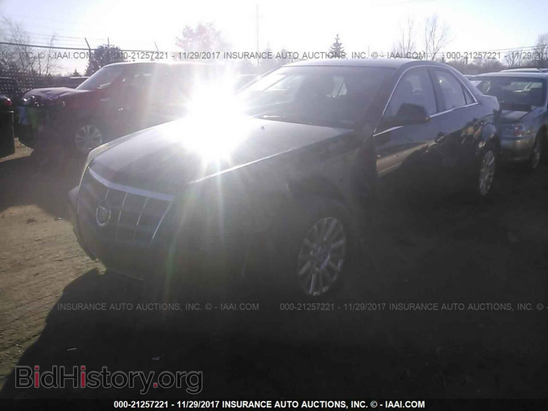 2011 Cadillac Cts - VIN: 1G6DC5EY5B0152009 - Photo 2