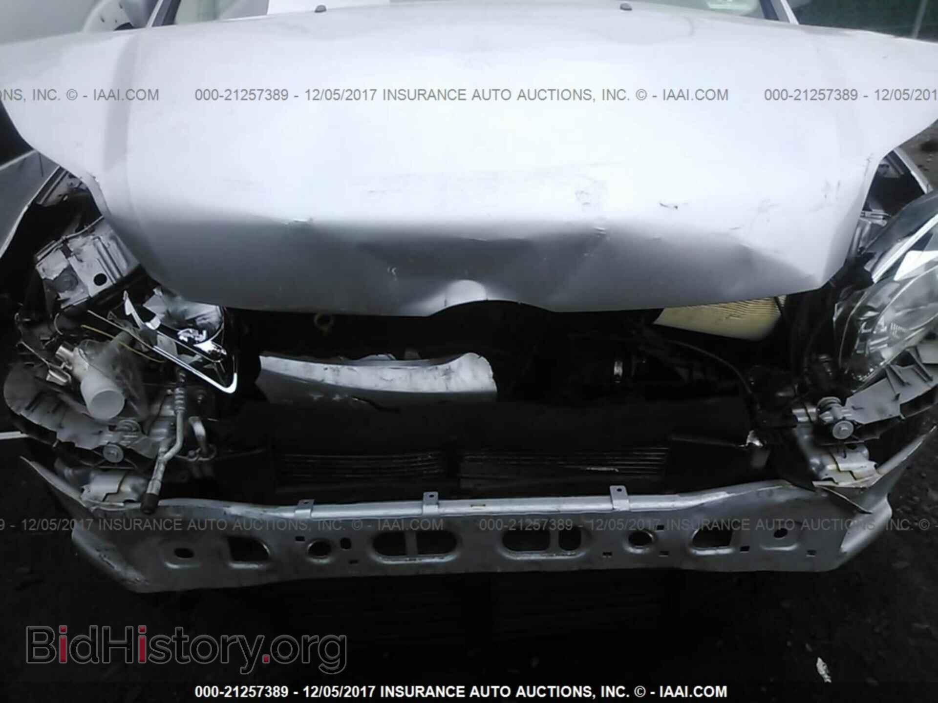 2012 Ford Focus - VIN: 1FAHP3F23CL306675 - Photo 6