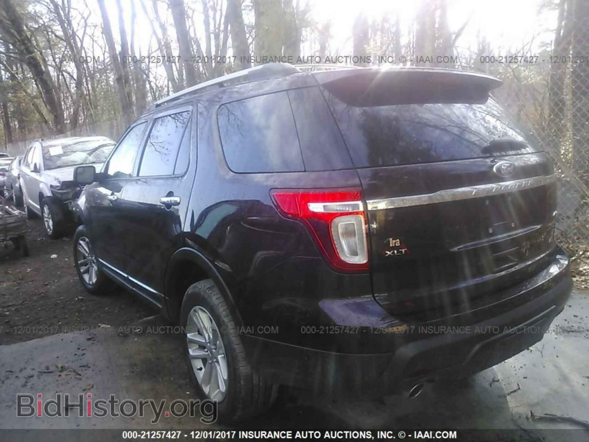 2011 Ford Explorer - VIN: 1FMHK8D83BGA29252 - Фото 3