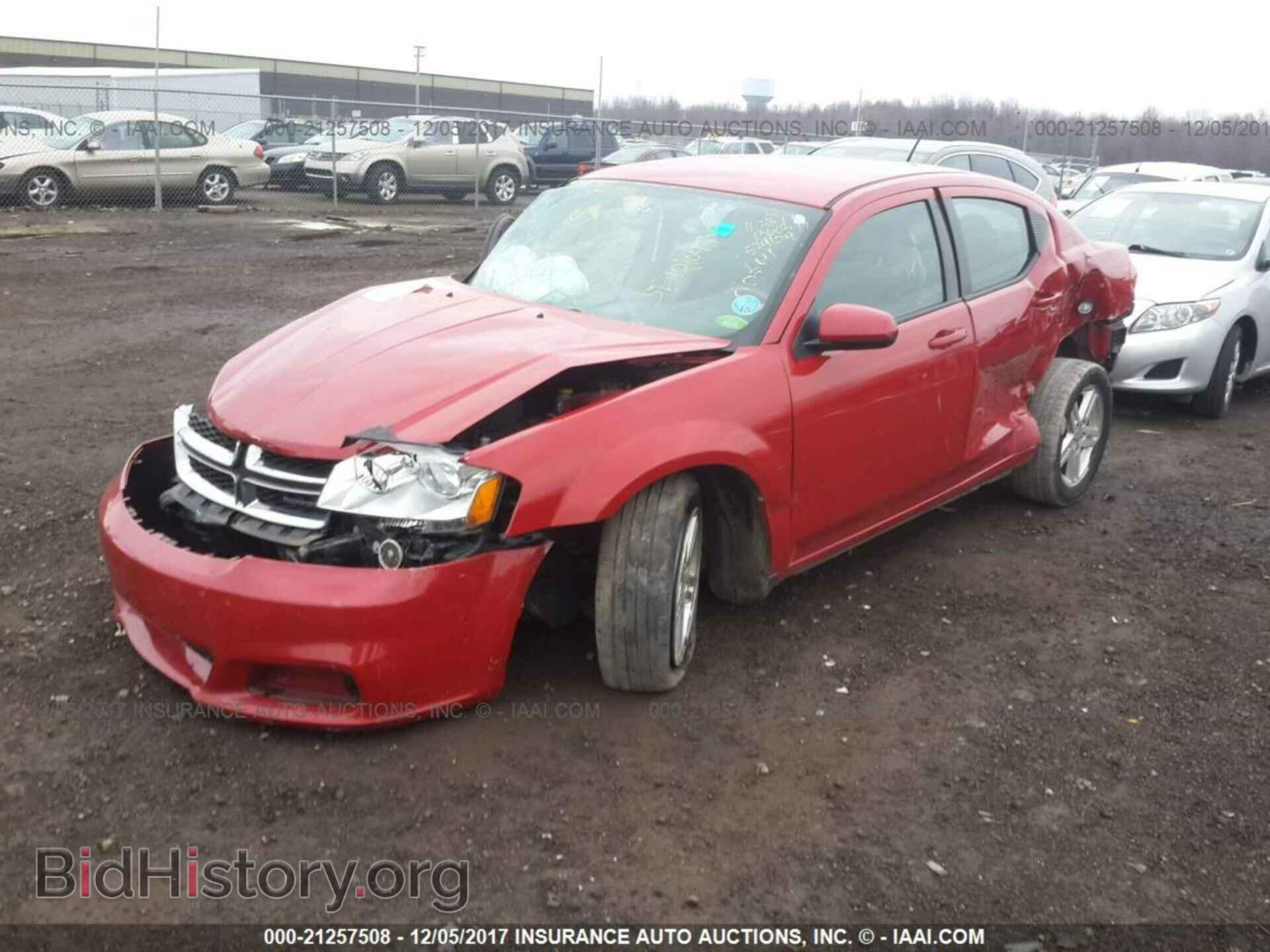 2011 Dodge Avenger - VIN: 1B3BD1FB4BN574104 - Photo 2