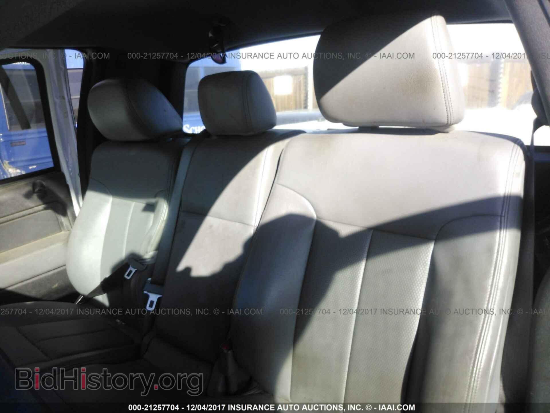 2014 Ford F150 - VIN: 1FTMF1CM0EKE73624 - Фото 5