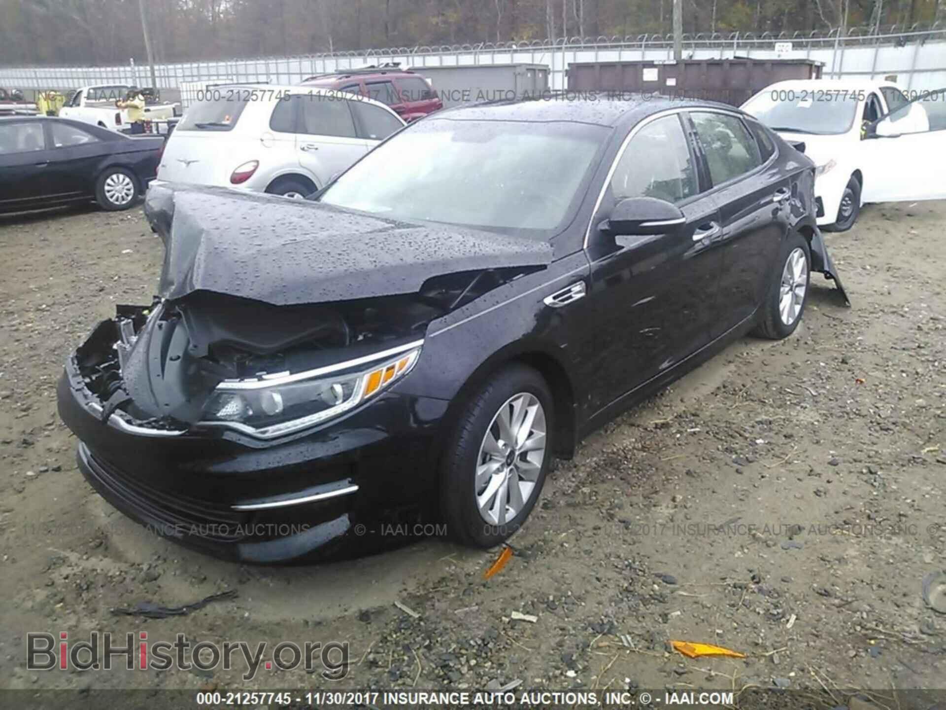 2016 Kia Optima - VIN: 5XXGU4L37GG064545 - Фото 2