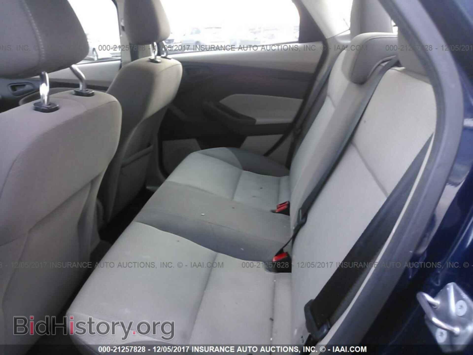 2012 Ford Focus - VIN: 1FAHP3F27CL126664 - Фото 8