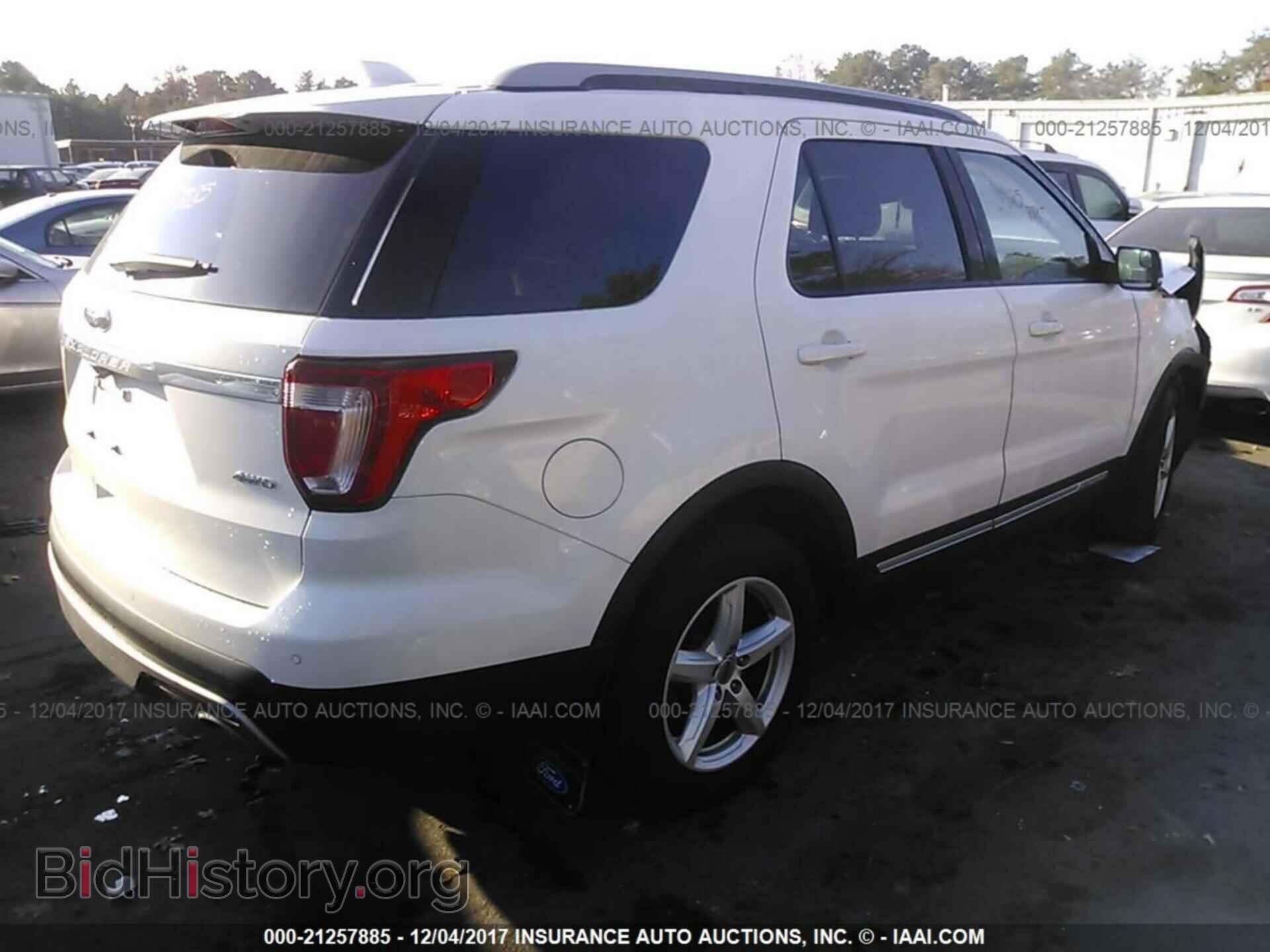 2016 Ford Explorer - VIN: 1FM5K8D80GGD19314 - Photo 4