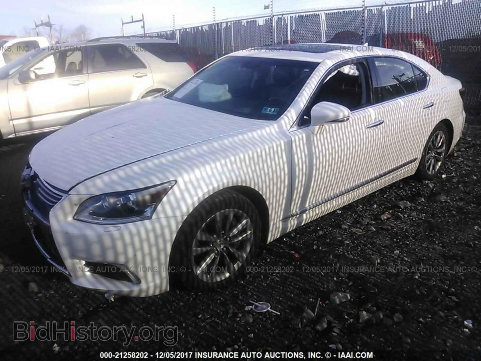 2013 Lexus Ls - VIN: JTHCL5EF8D5018235 - Фото 2