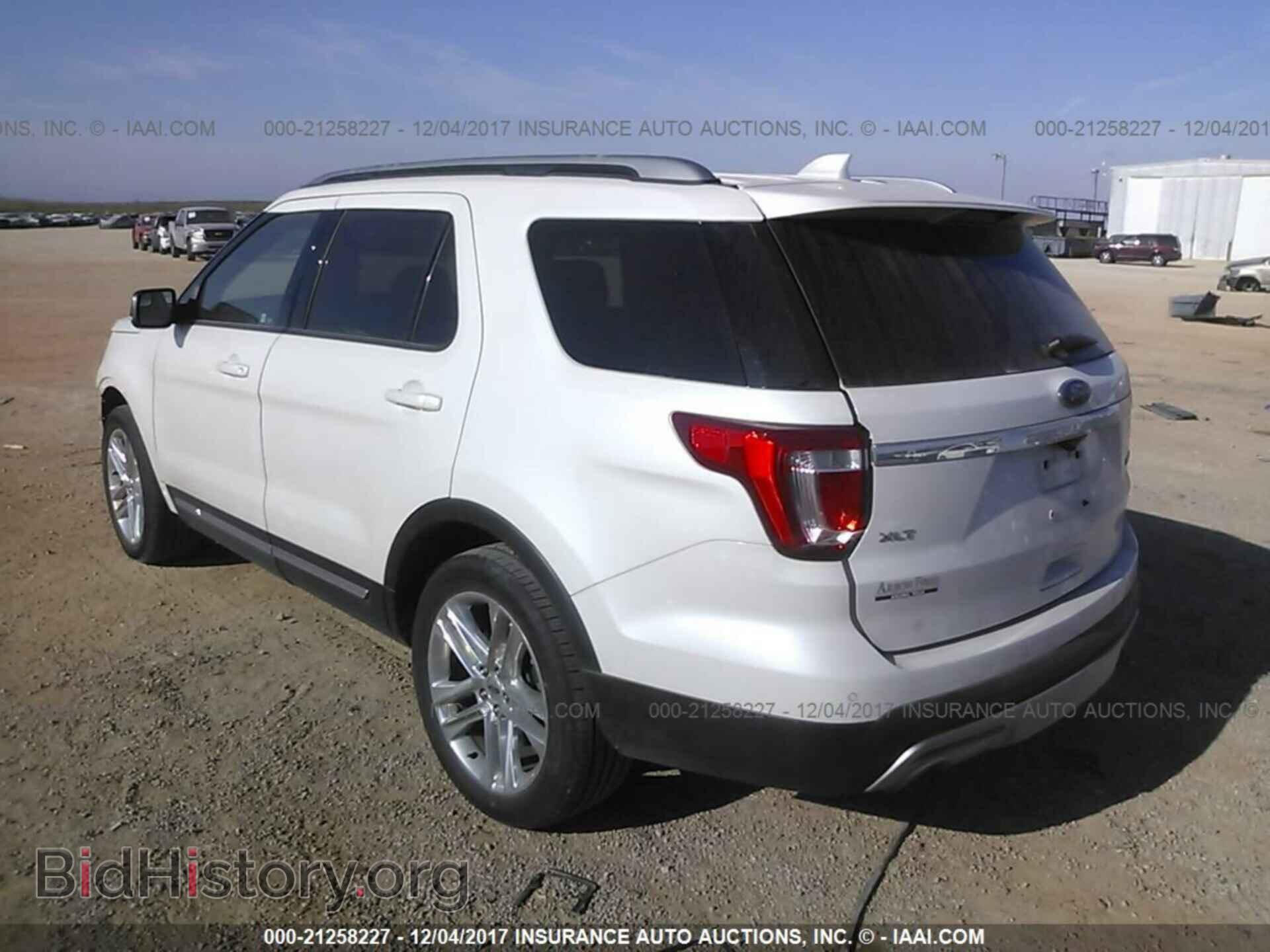 2016 Ford Explorer - VIN: 1FM5K7D86GGA56272 - Photo 3