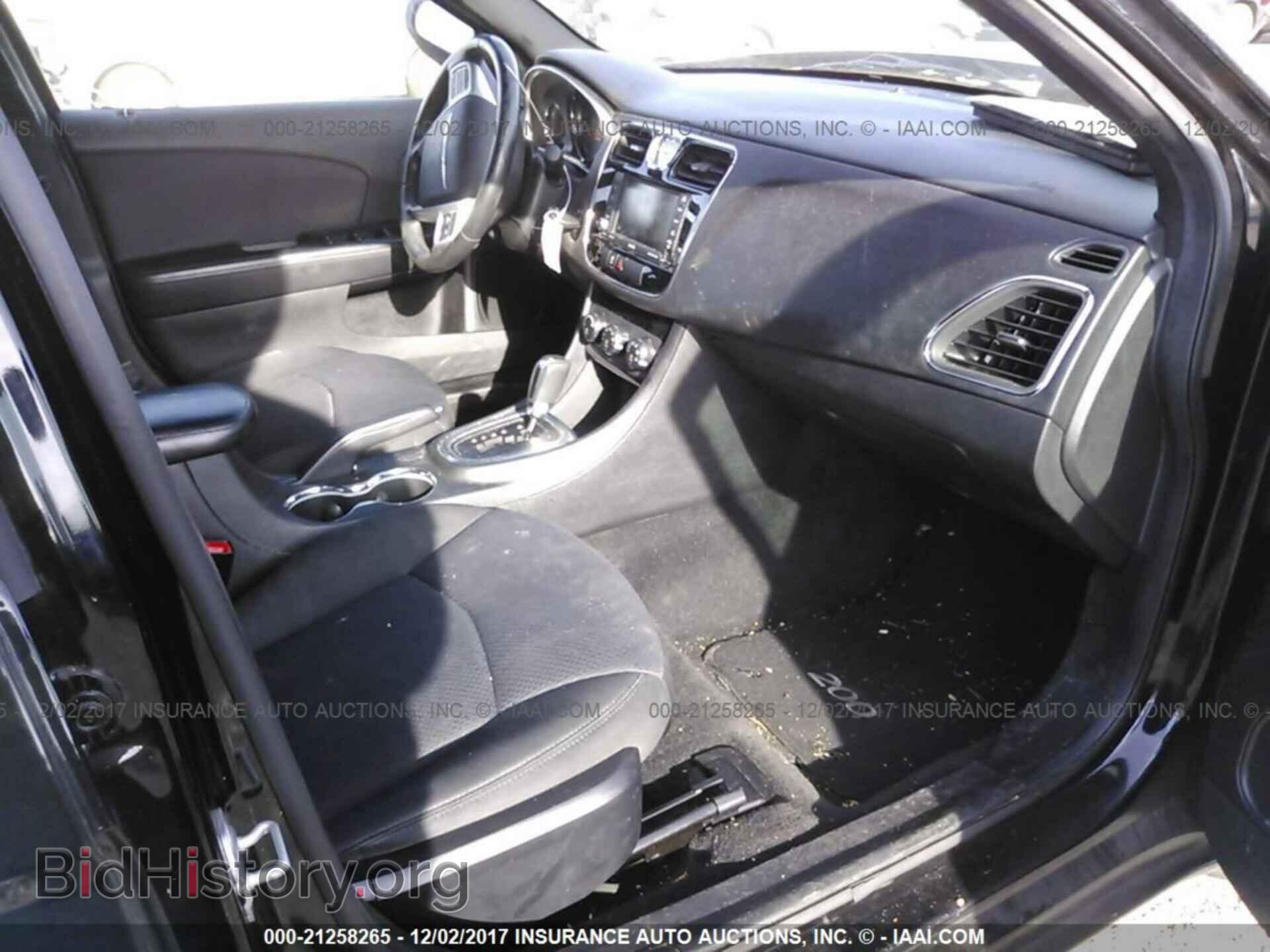2013 Chrysler 200 - VIN: 1C3CCBBB4DN500979 - Photo 5