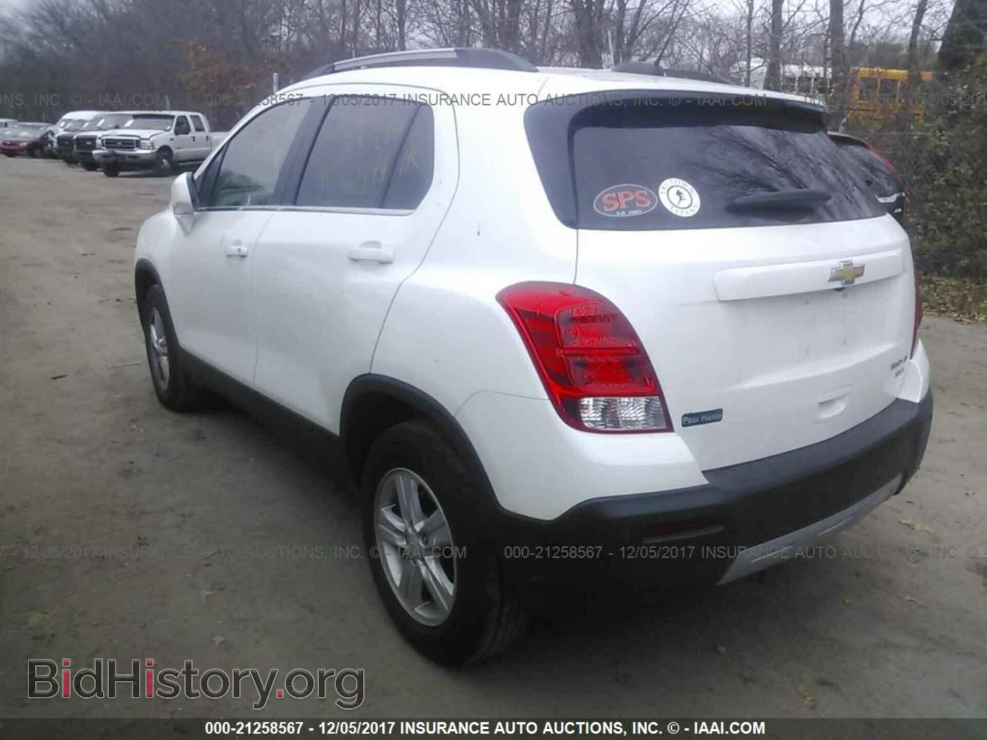 2016 Chevrolet Trax - VIN: KL7CJPSB2GB523873 - Фото 3