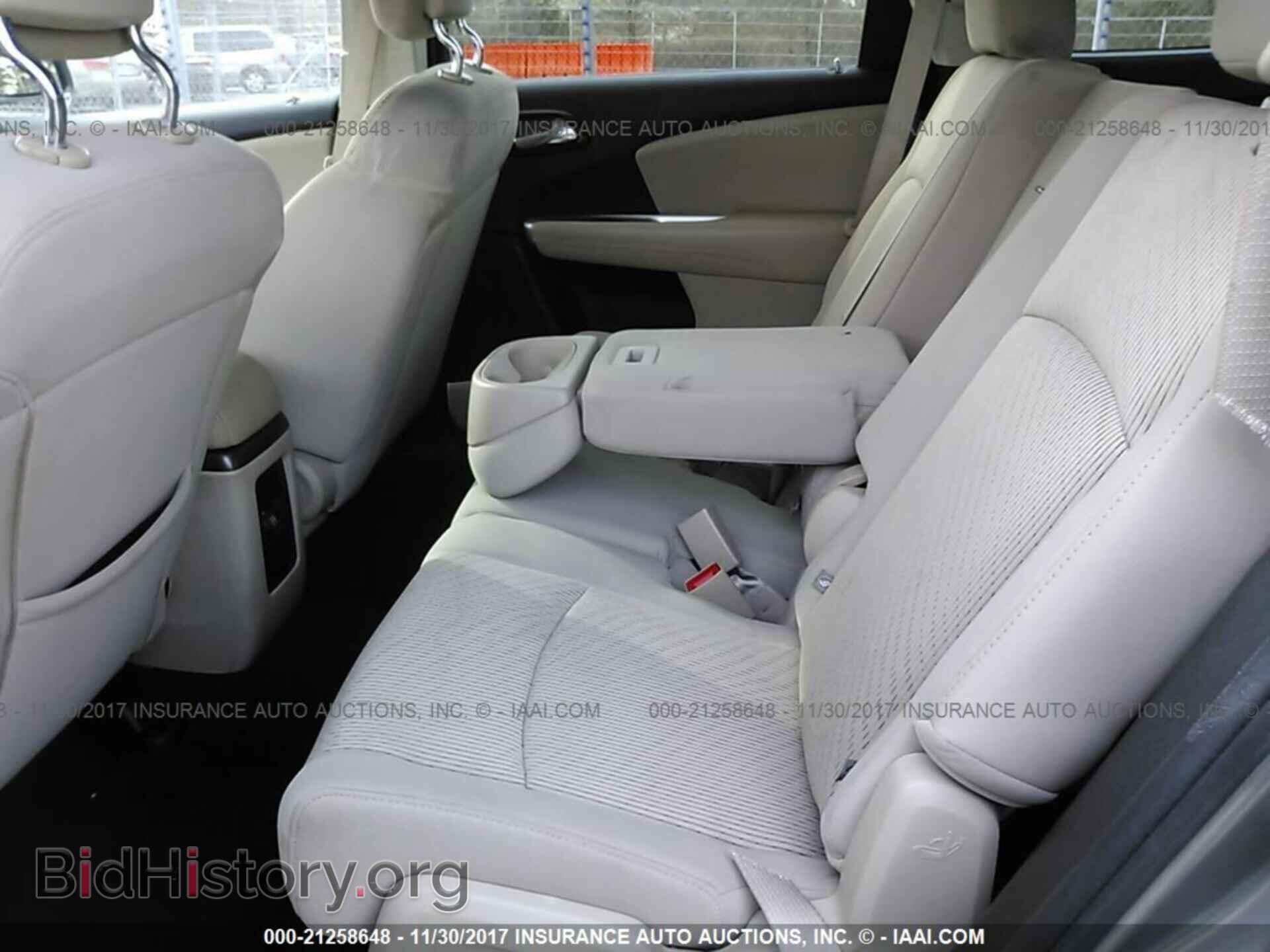 2012 Dodge Journey - VIN: 3C4PDCBG9CT352936 - Фото 8