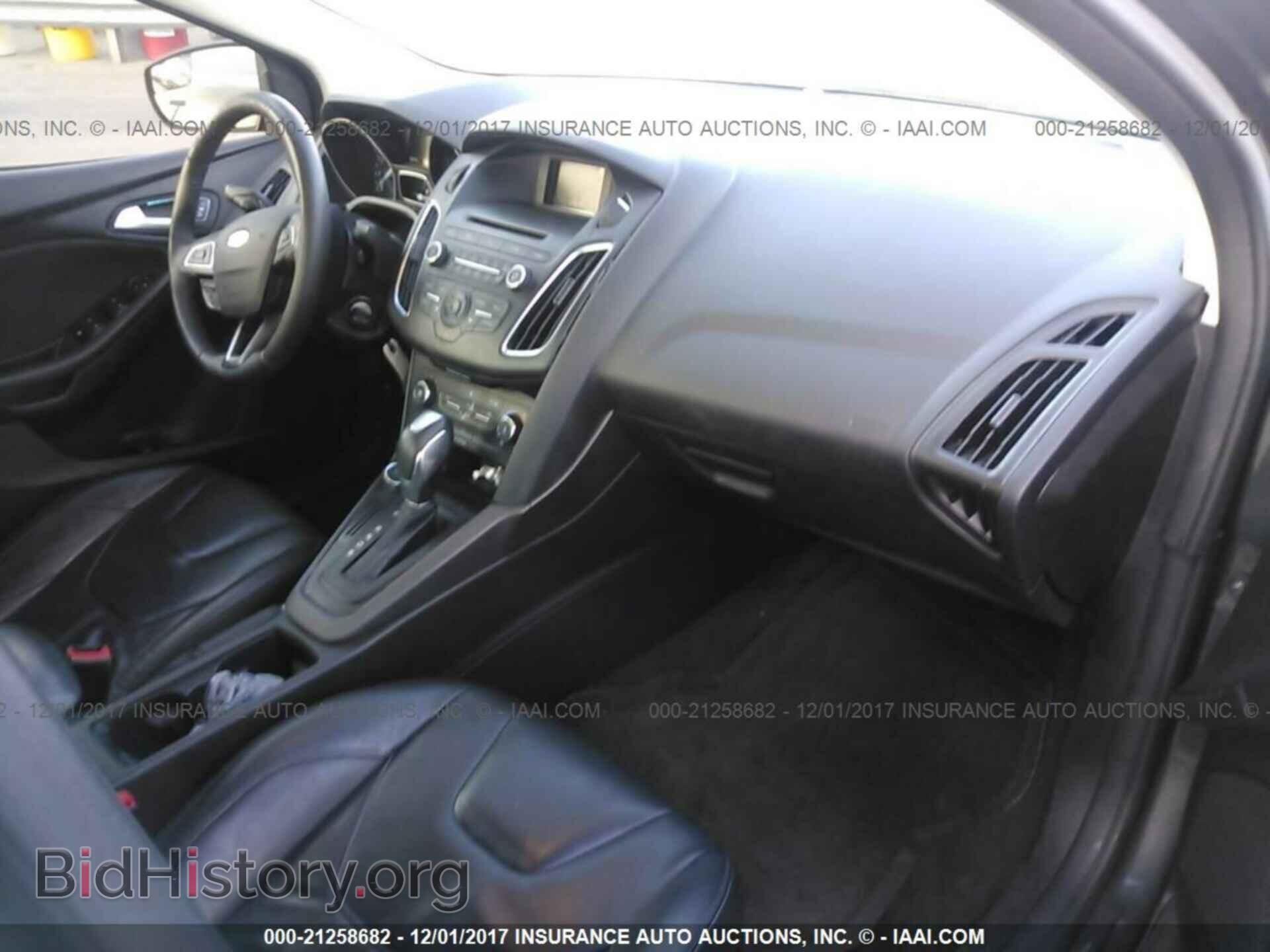 2015 Ford Focus - VIN: 1FADP3F25FL291714 - Photo 5