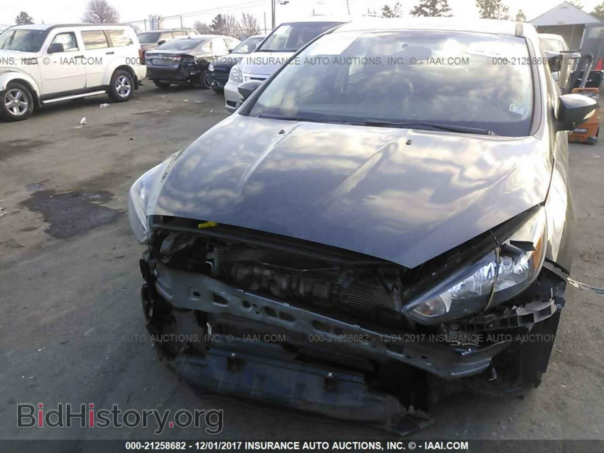 2015 Ford Focus - VIN: 1FADP3F25FL291714 - Photo 6