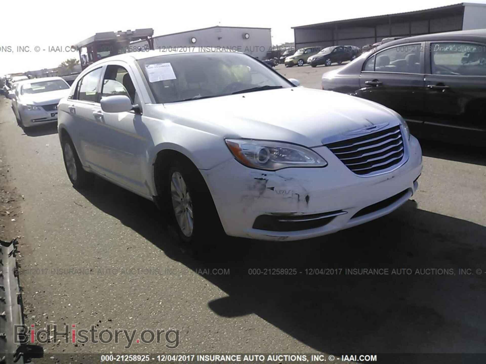 Фотография 1C3CCBBB7DN765699 - Chrysler 200 2013