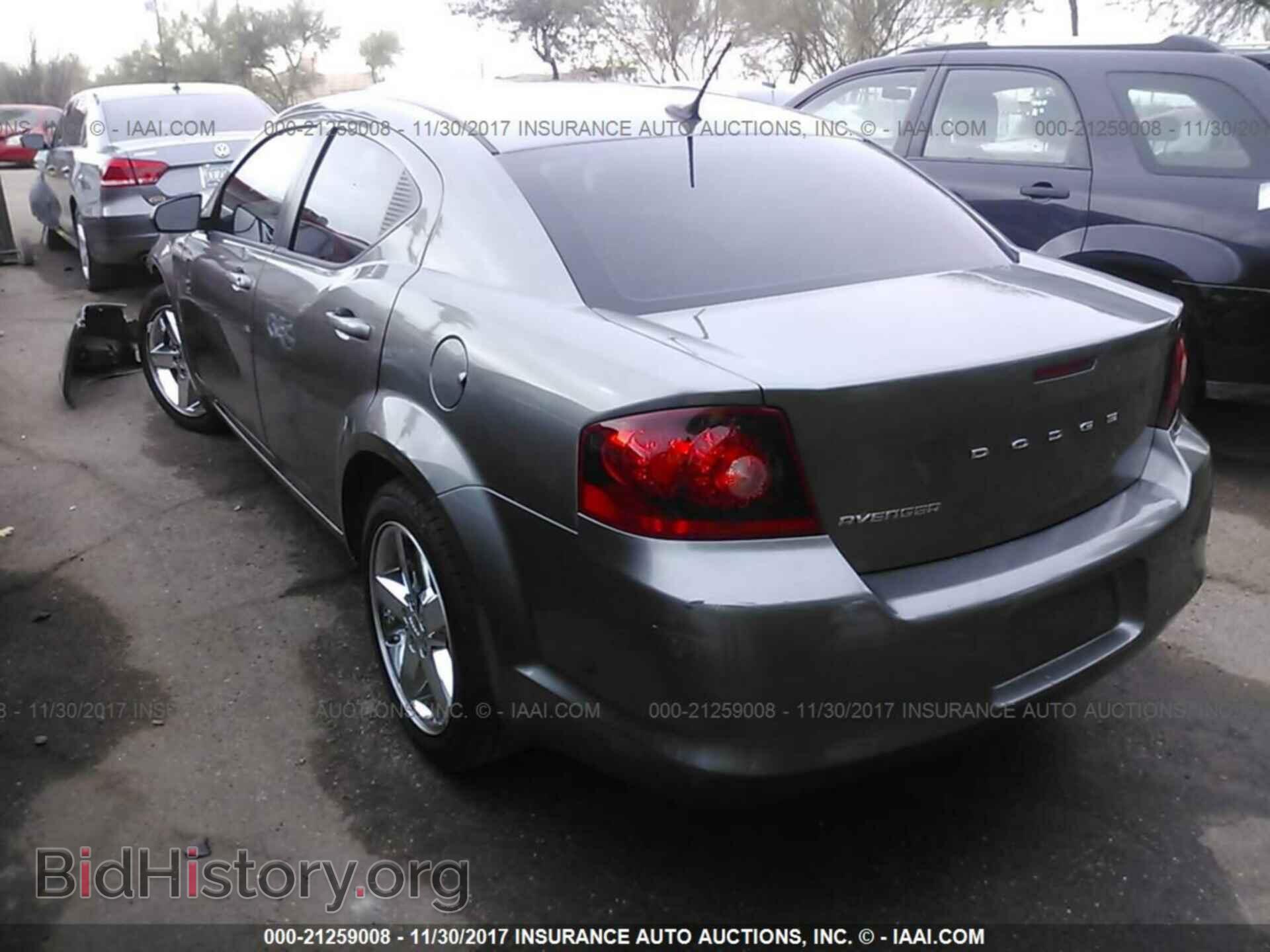2013 Dodge Avenger - VIN: 1C3CDZAB3DN657779 - Фото 3