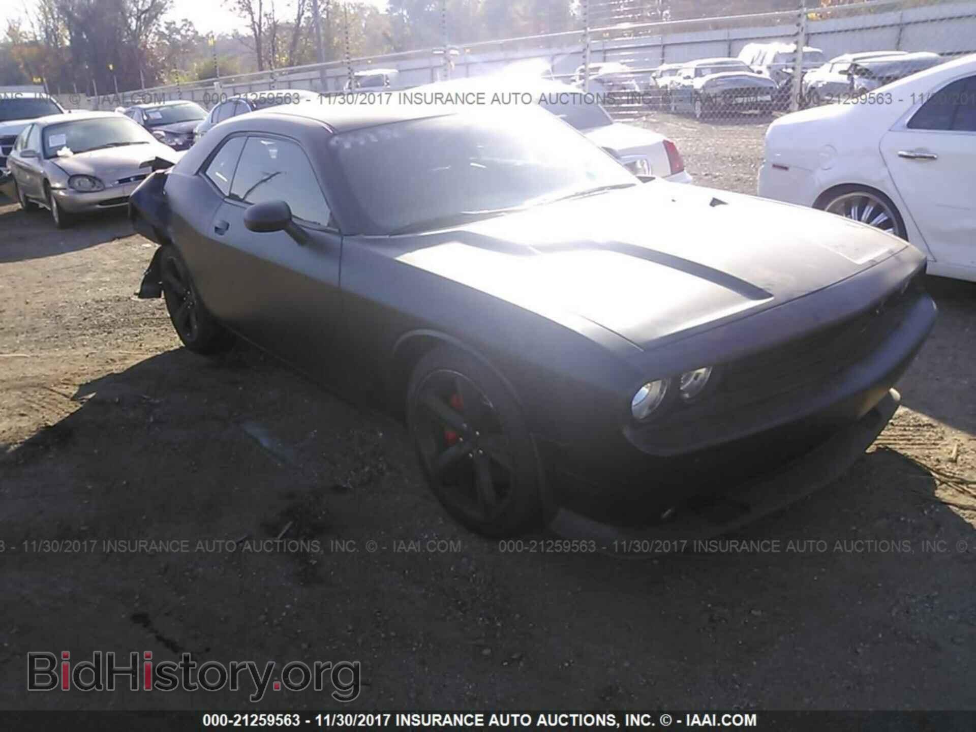 Фотография 2B3CJ7DJ5BH599791 - Dodge Challenger 2011
