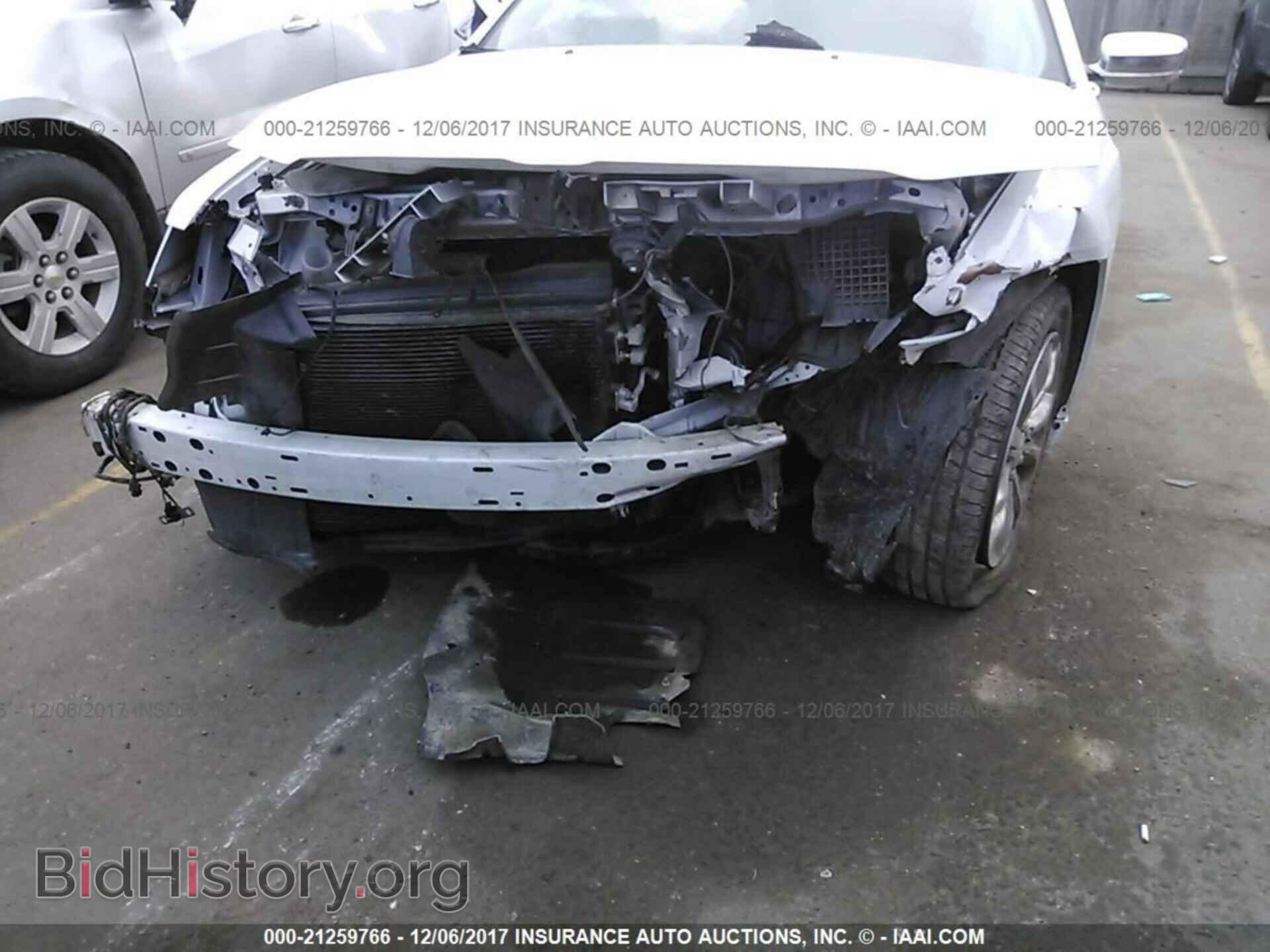 2015 Chrysler 300c - VIN: 2C3CCAKG3FH769511 - Фото 6