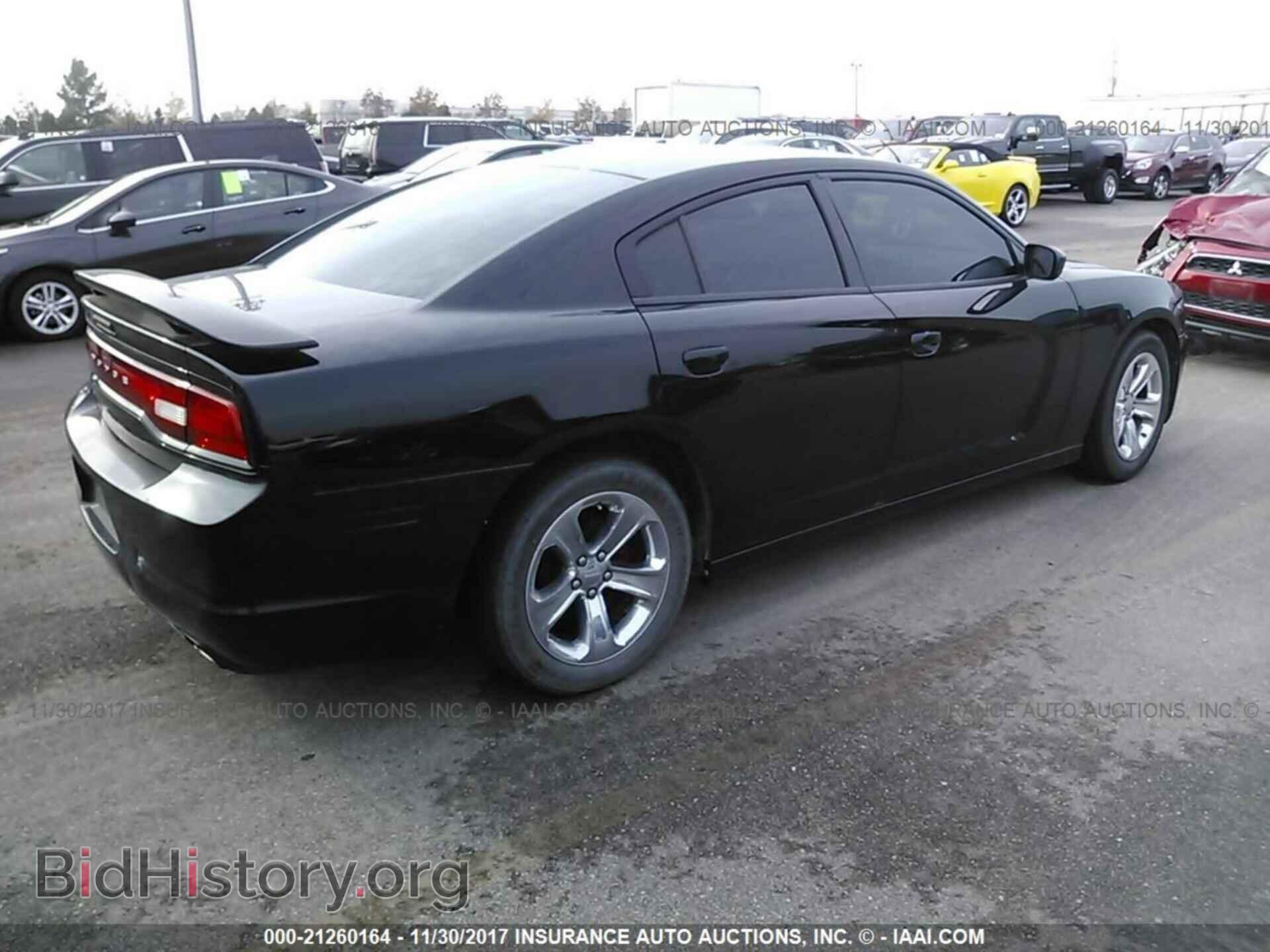 2013 Dodge Charger - VIN: 2C3CDXBG1DH545277 - Photo 4