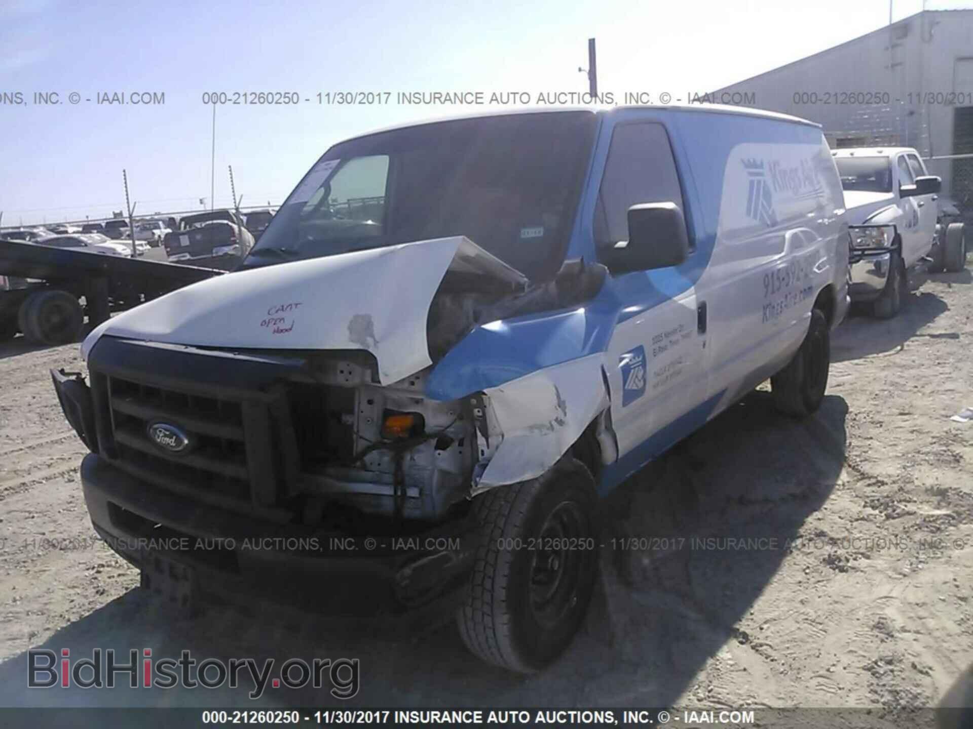 2011 Ford Econoline - VIN: 1FTNE2EW9BDA81348 - Фото 2