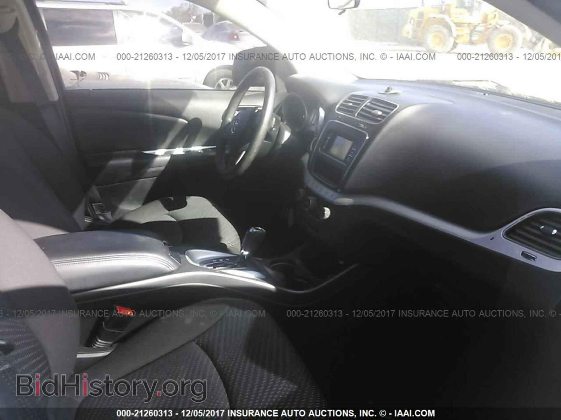 2017 Dodge Journey - VIN: 3C4PDCAB7HT573657 - Фото 5