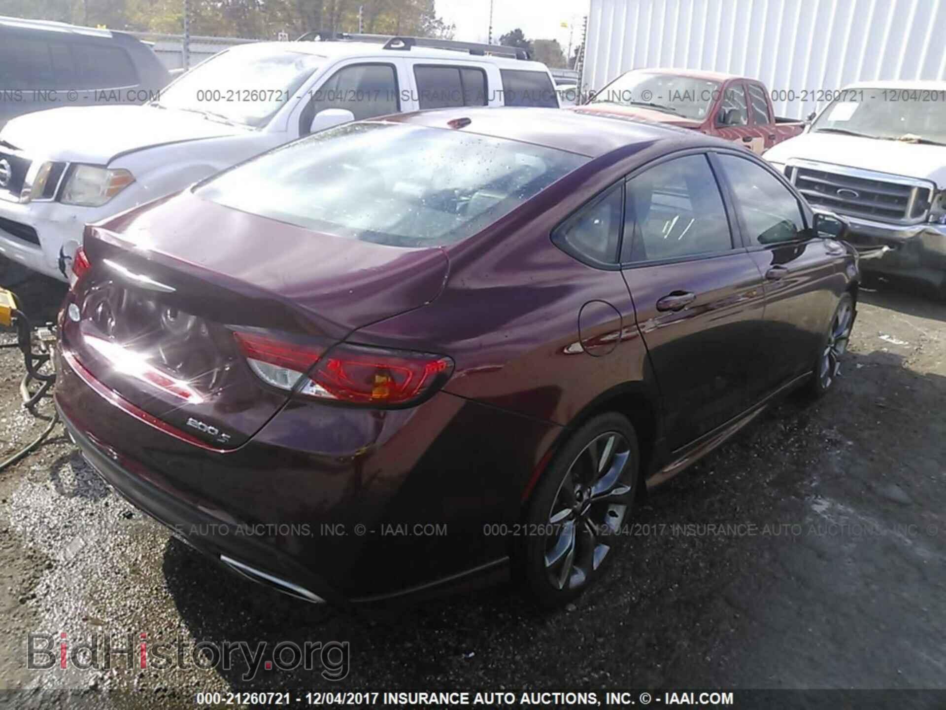 2016 Chrysler 200 - VIN: 1C3CCCBB9GN135452 - Photo 4