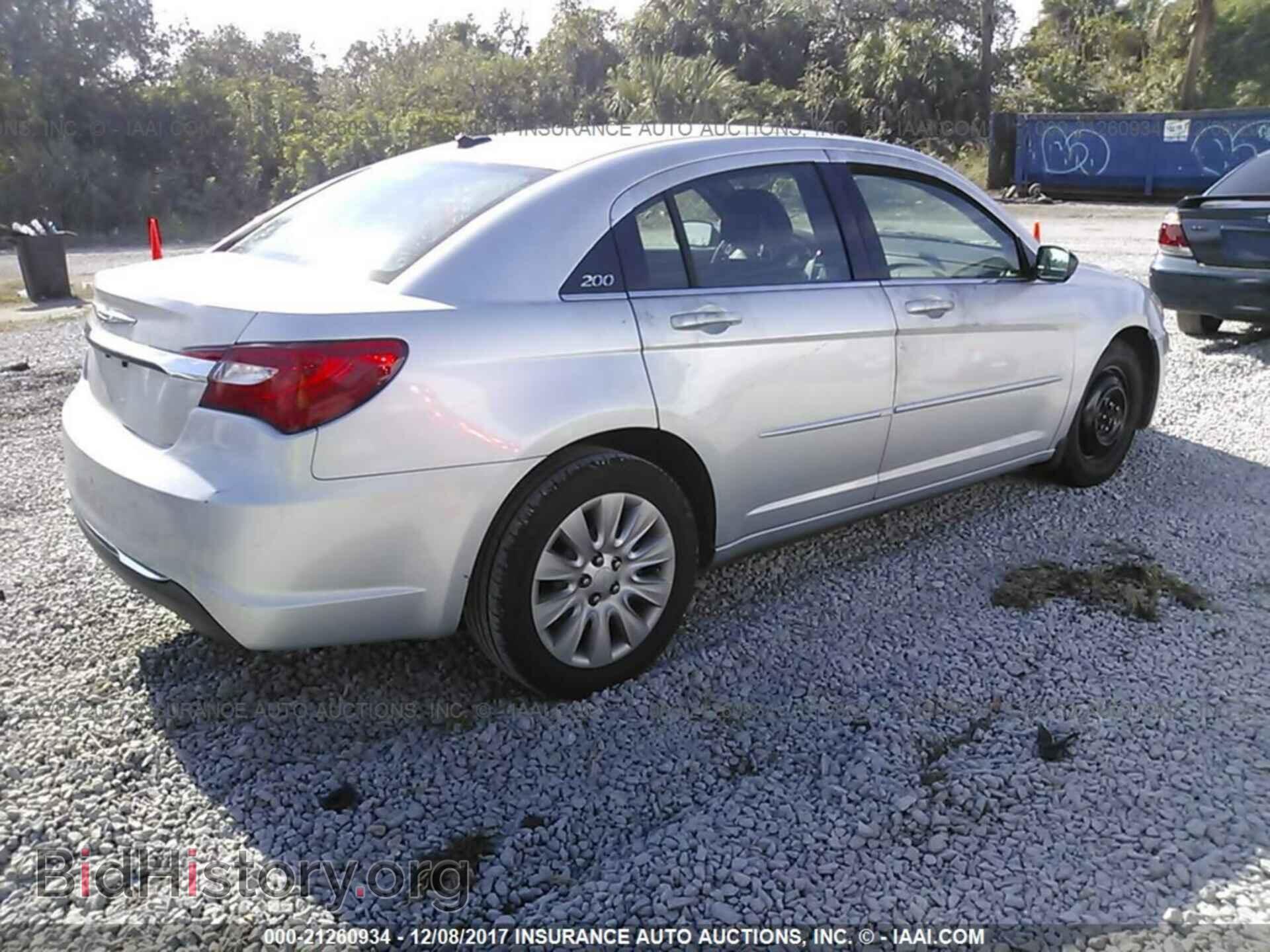 2012 Chrysler 200 - VIN: 1C3CCBAB0CN272981 - Photo 4