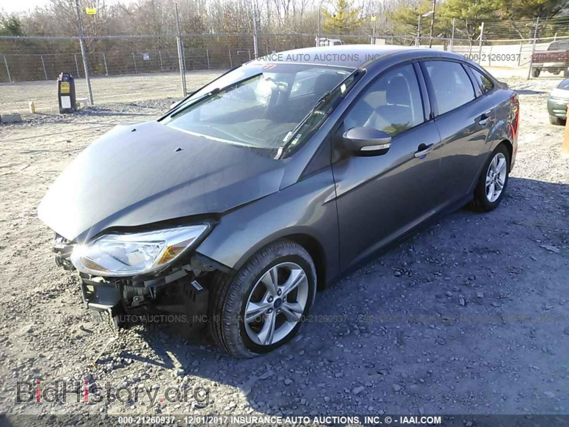 2014 Ford Focus - VIN: 1FADP3F28EL178838 - Фото 2
