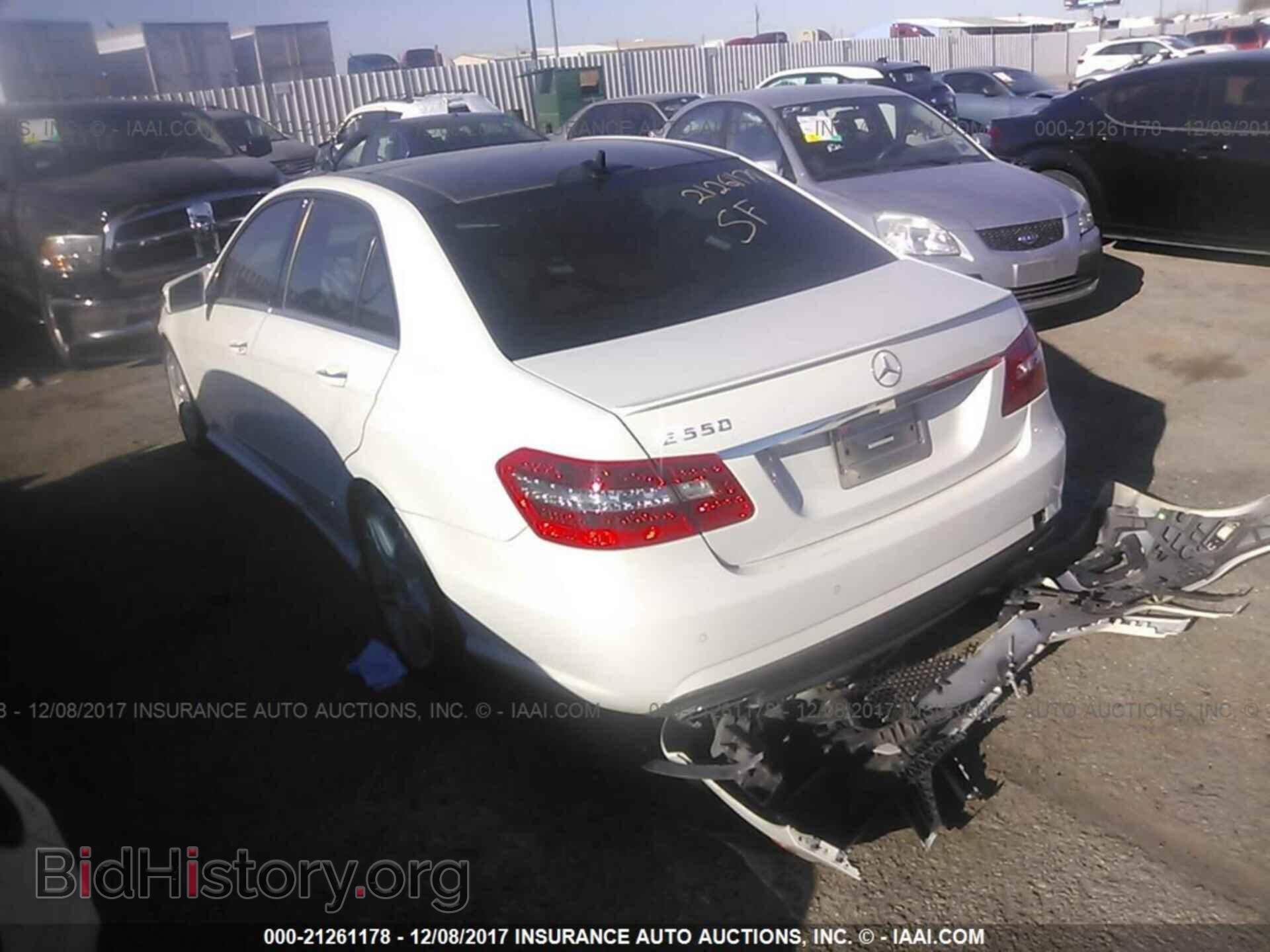 2011 Mercedes-benz E - VIN: WDDHF7CB2BA318924 - Photo 3