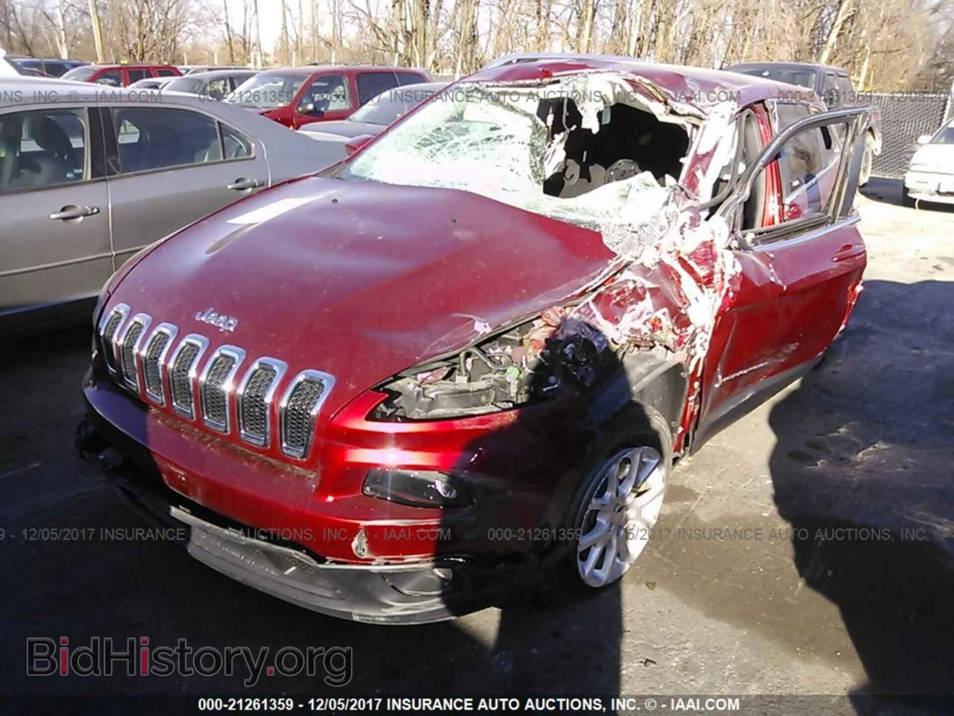 2015 Jeep Cherokee - VIN: 1C4PJMCS7FW610841 - Фото 2