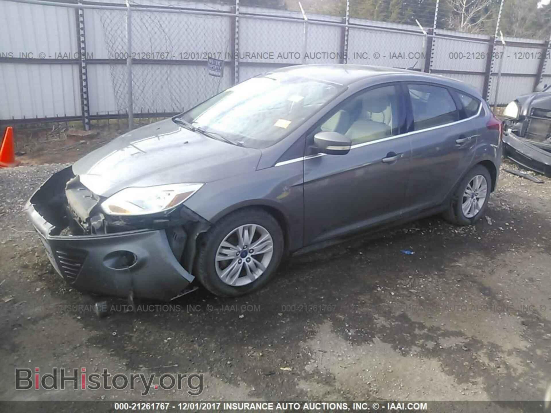 2012 Ford Focus - VIN: 1FAHP3M20CL324828 - Фото 2