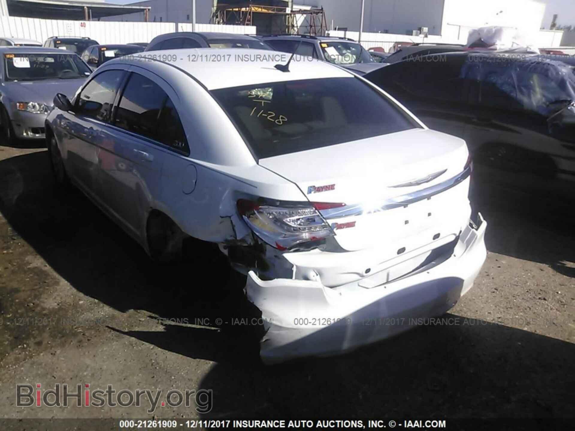 2013 Chrysler 200 - VIN: 1C3CCBAG5DN727921 - Photo 3