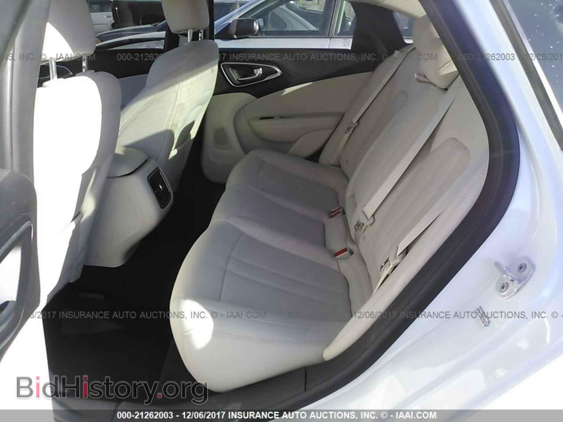 2015 Chrysler 200 - VIN: 1C3CCCAB0FN547579 - Фото 8
