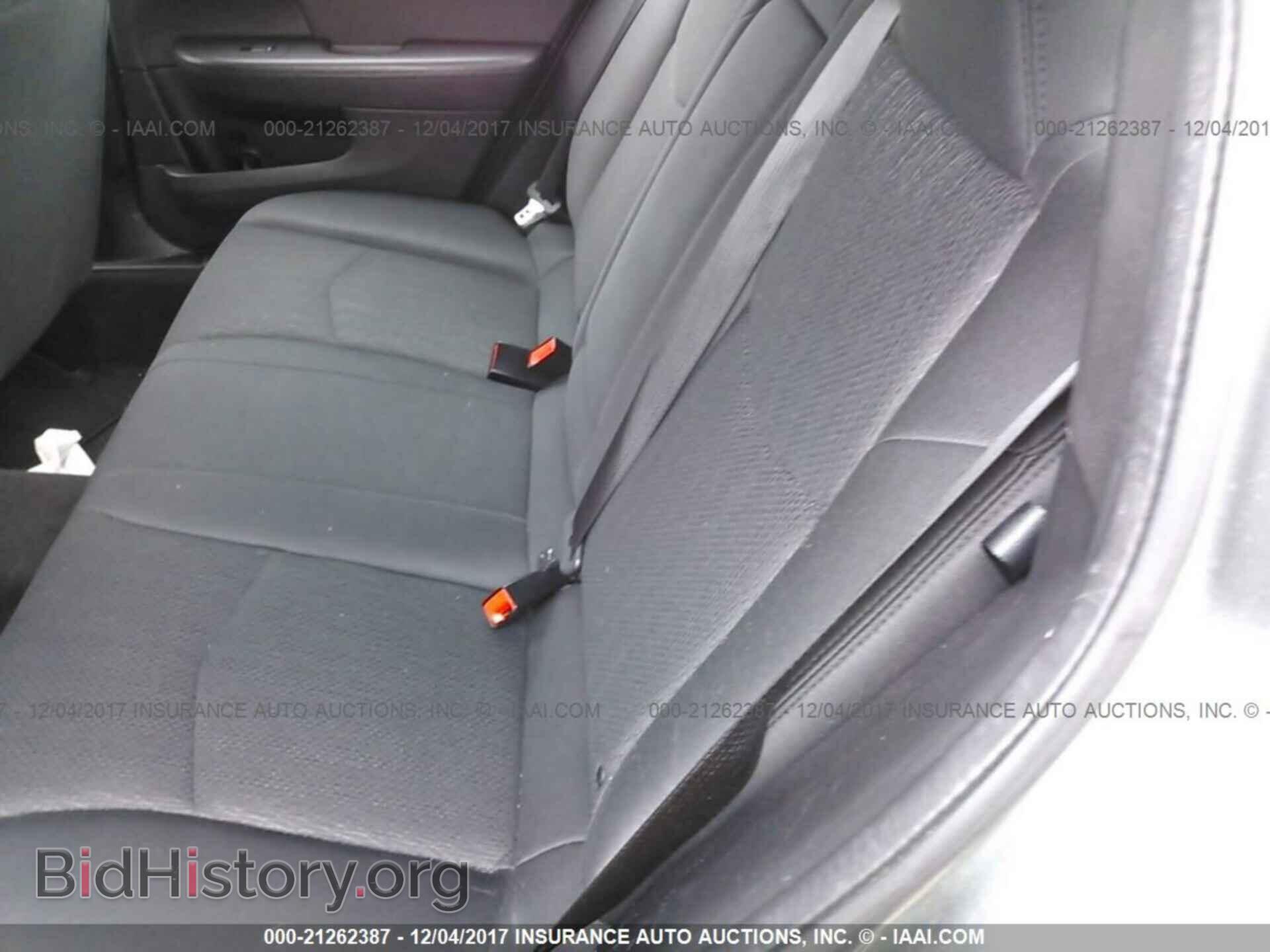 2011 Chrysler 200 - VIN: 1C3BC1FB4BN623873 - Photo 8