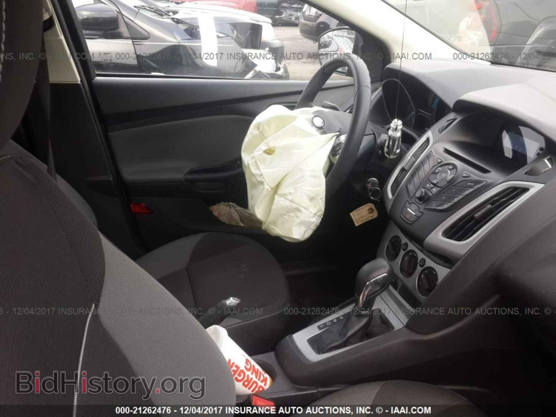2012 Ford Focus - VIN: 1FAHP3F21CL304293 - Фото 5
