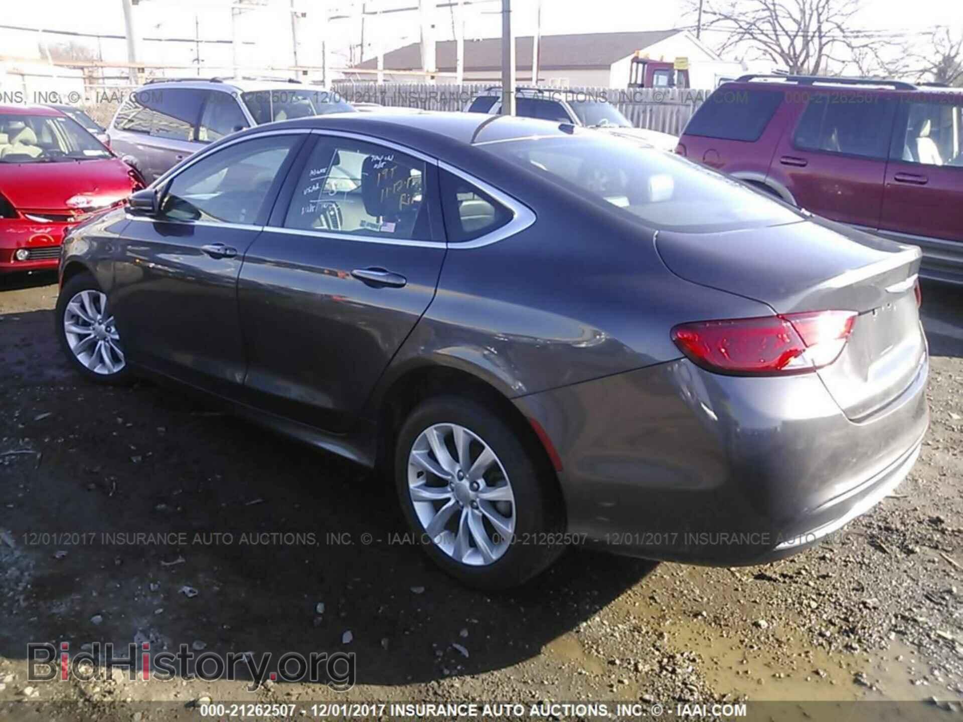2015 Chrysler 200 - VIN: 1C3CCCCB2FN545300 - Photo 3