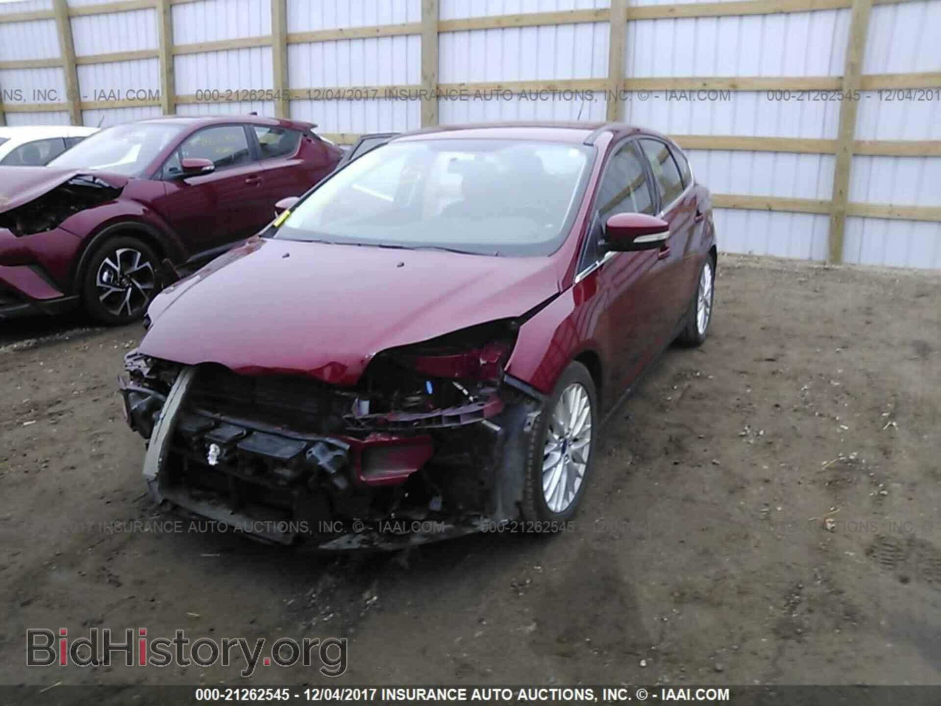 2014 Ford Focus - VIN: 1FADP3N22EL453105 - Photo 2