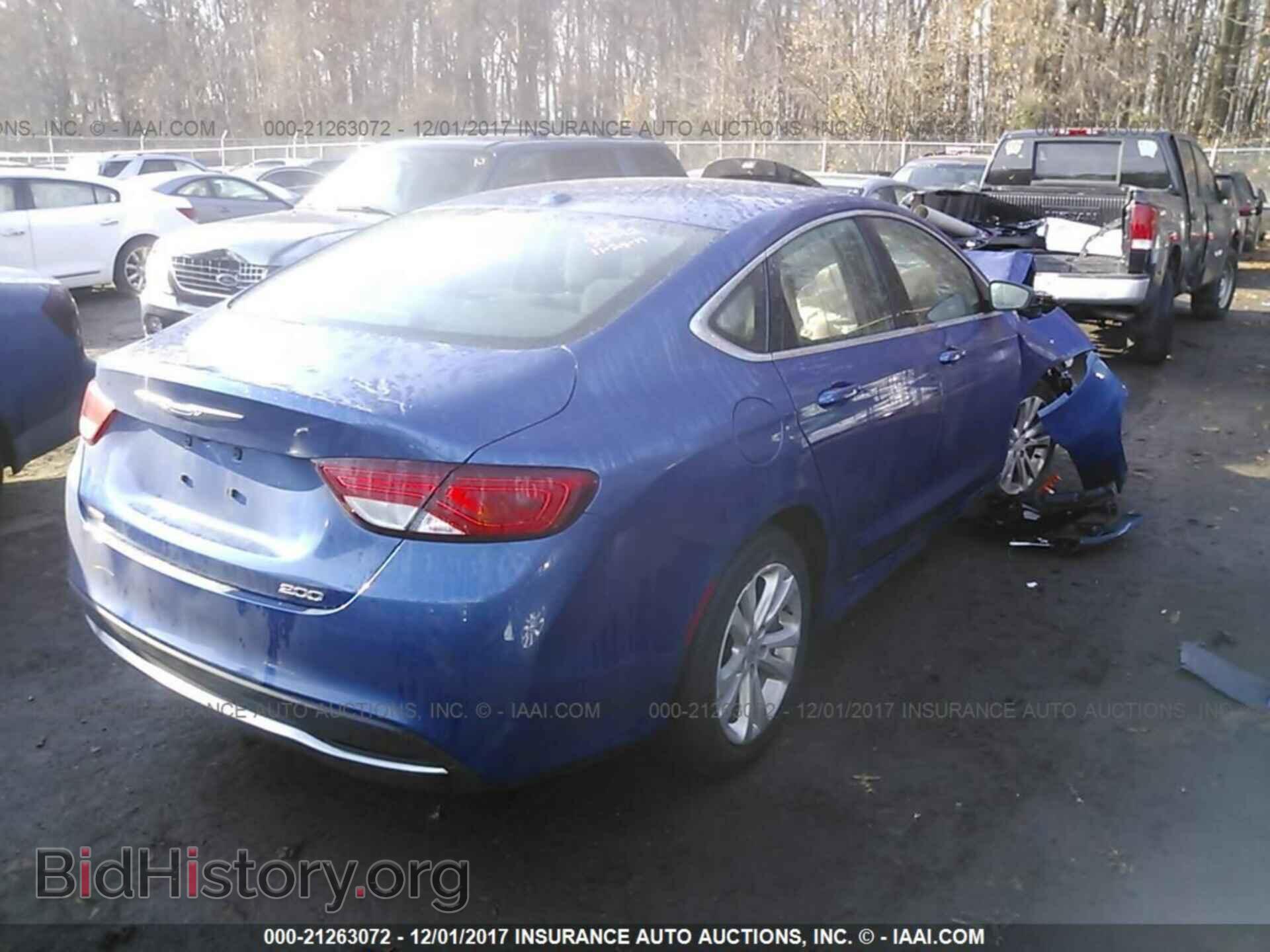 2015 Chrysler 200 - VIN: 1C3CCCAB7FN724421 - Фото 4