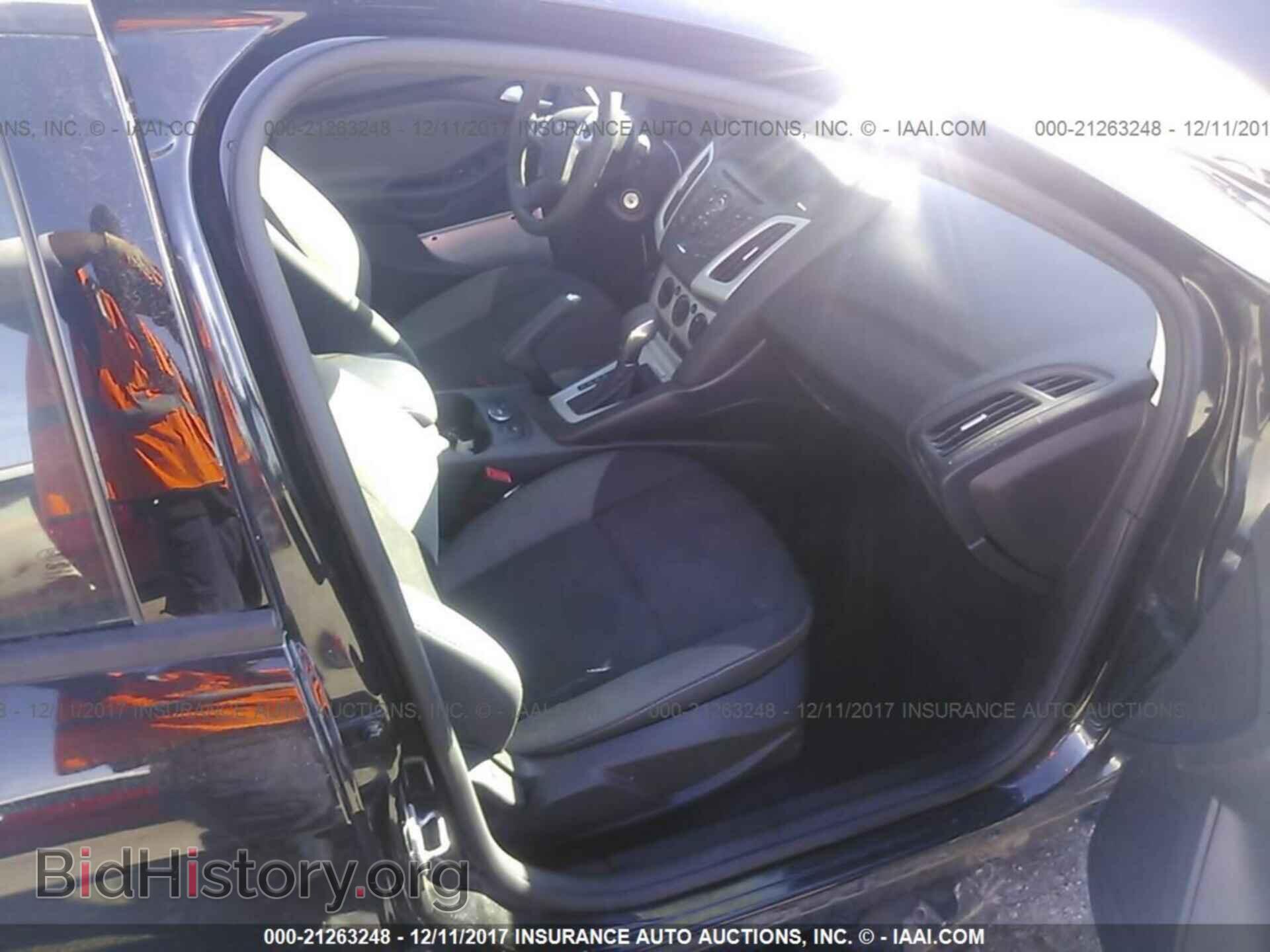2014 Ford Focus - VIN: 1FADP3F25EL198111 - Photo 5
