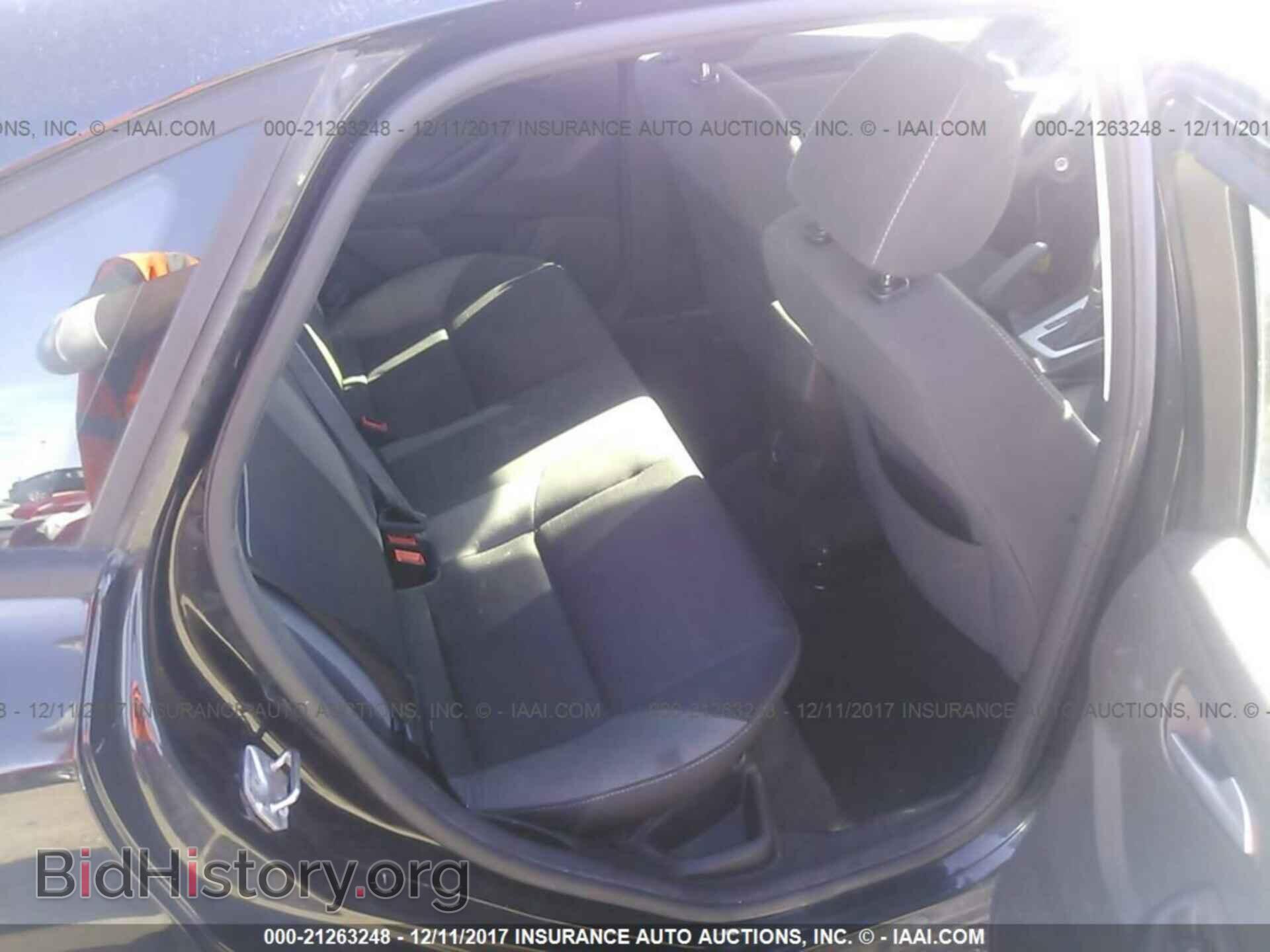 2014 Ford Focus - VIN: 1FADP3F25EL198111 - Photo 8