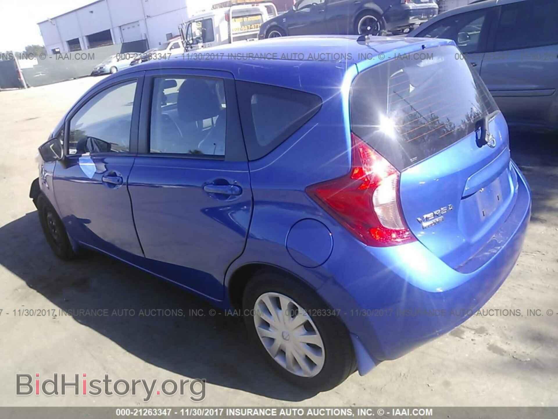 2015 Nissan Versa note - VIN: 3N1CE2CP5FL424503 - Фото 3