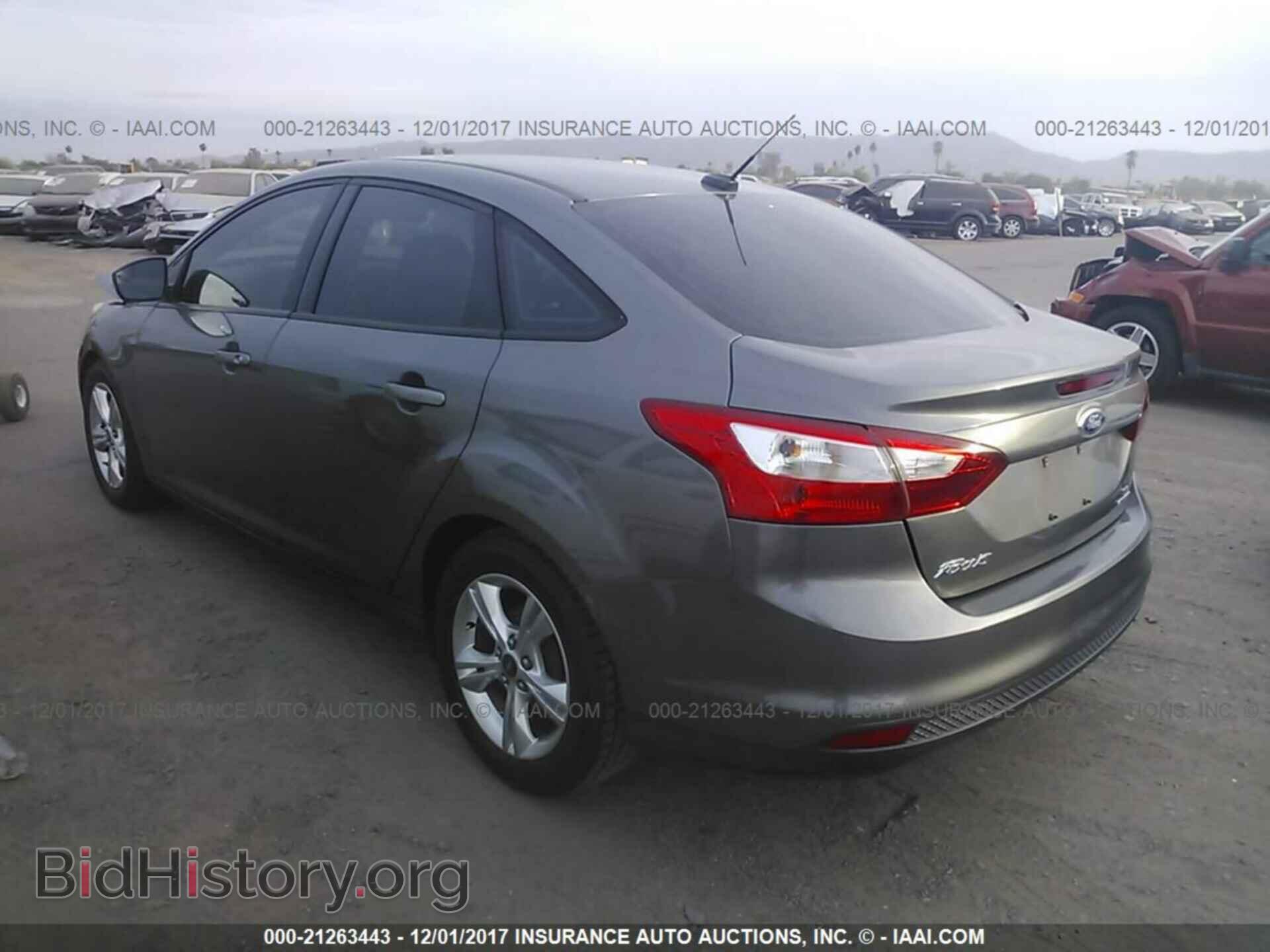 2013 Ford Focus - VIN: 1FADP3F28DL115950 - Photo 3