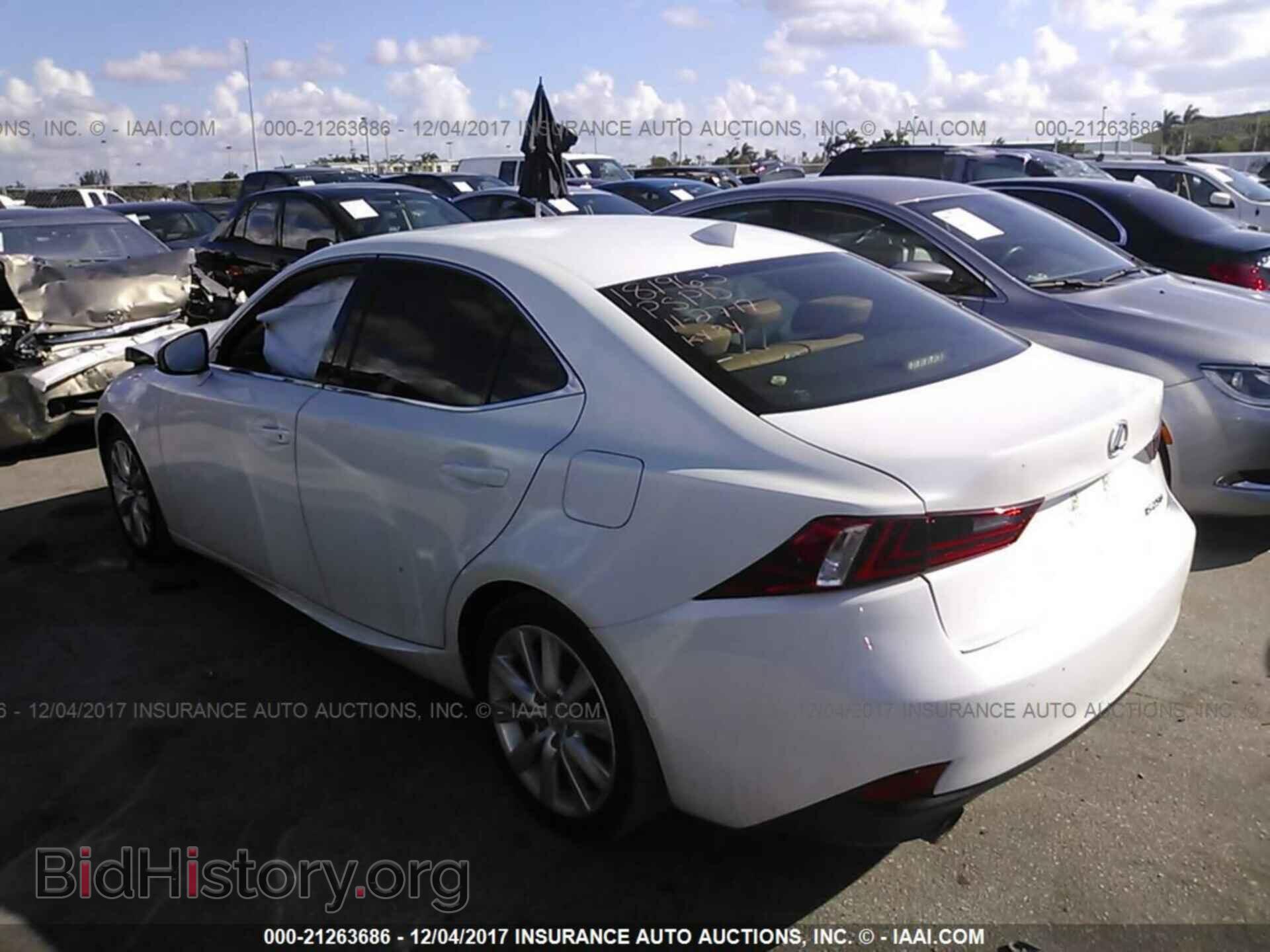 2015 Lexus Is - VIN: JTHBF1D27F5068864 - Photo 3