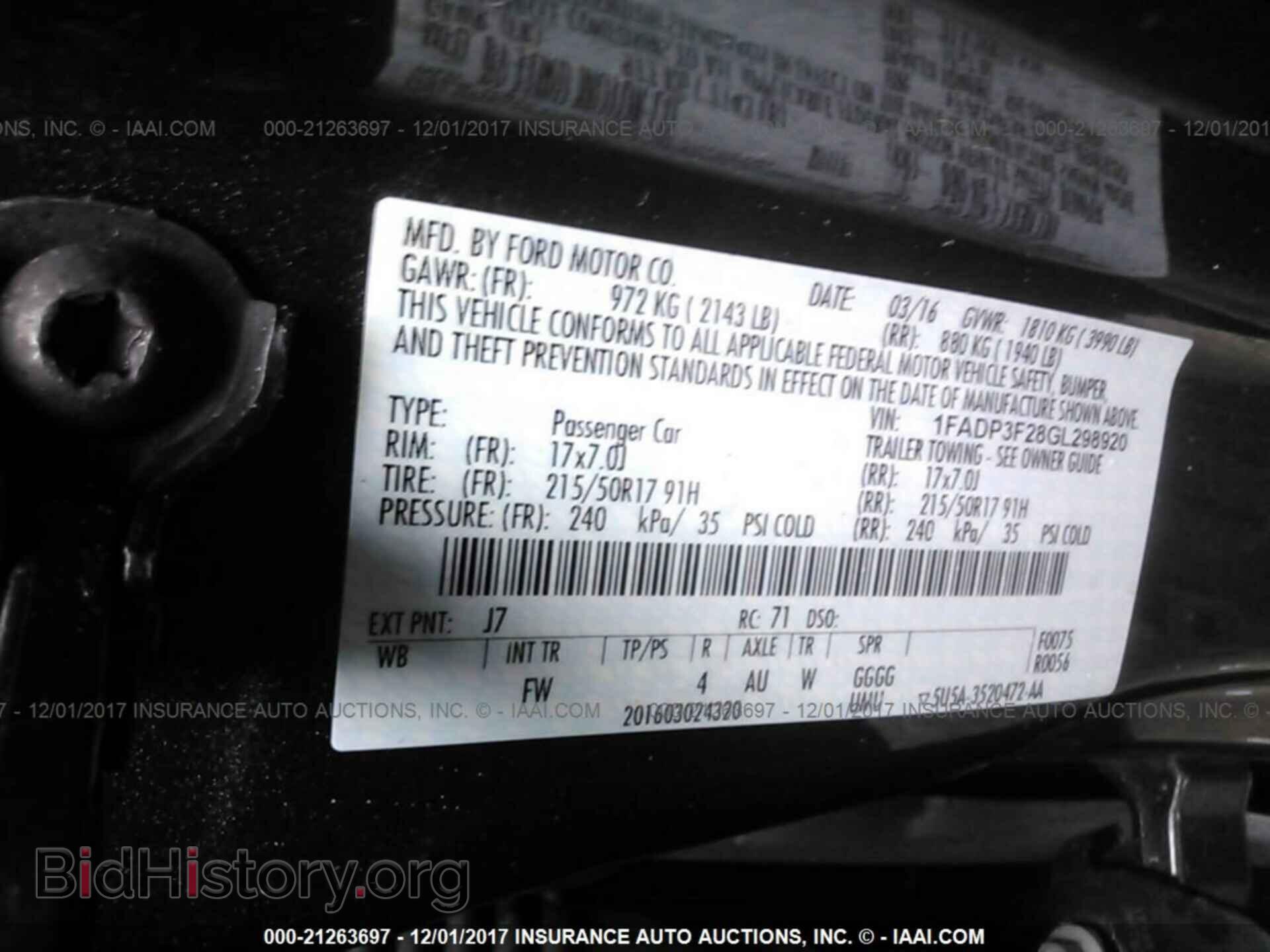 2016 Ford Focus - VIN: 1FADP3F28GL298920 - Photo 9