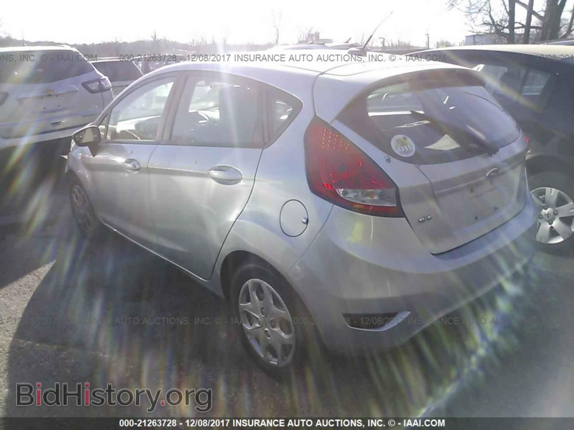2012 Ford Fiesta - VIN: 3FADP4EJ2CM159941 - Фото 3