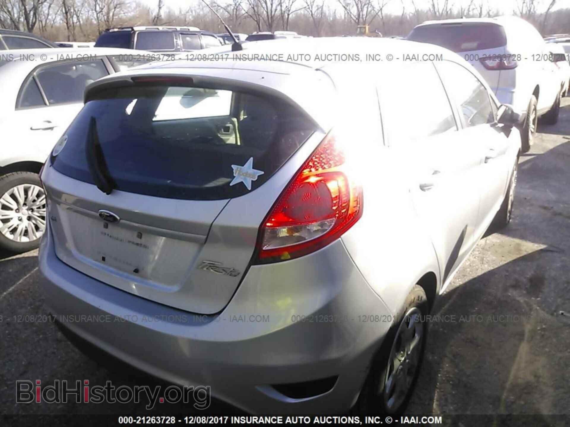 2012 Ford Fiesta - VIN: 3FADP4EJ2CM159941 - Фото 4