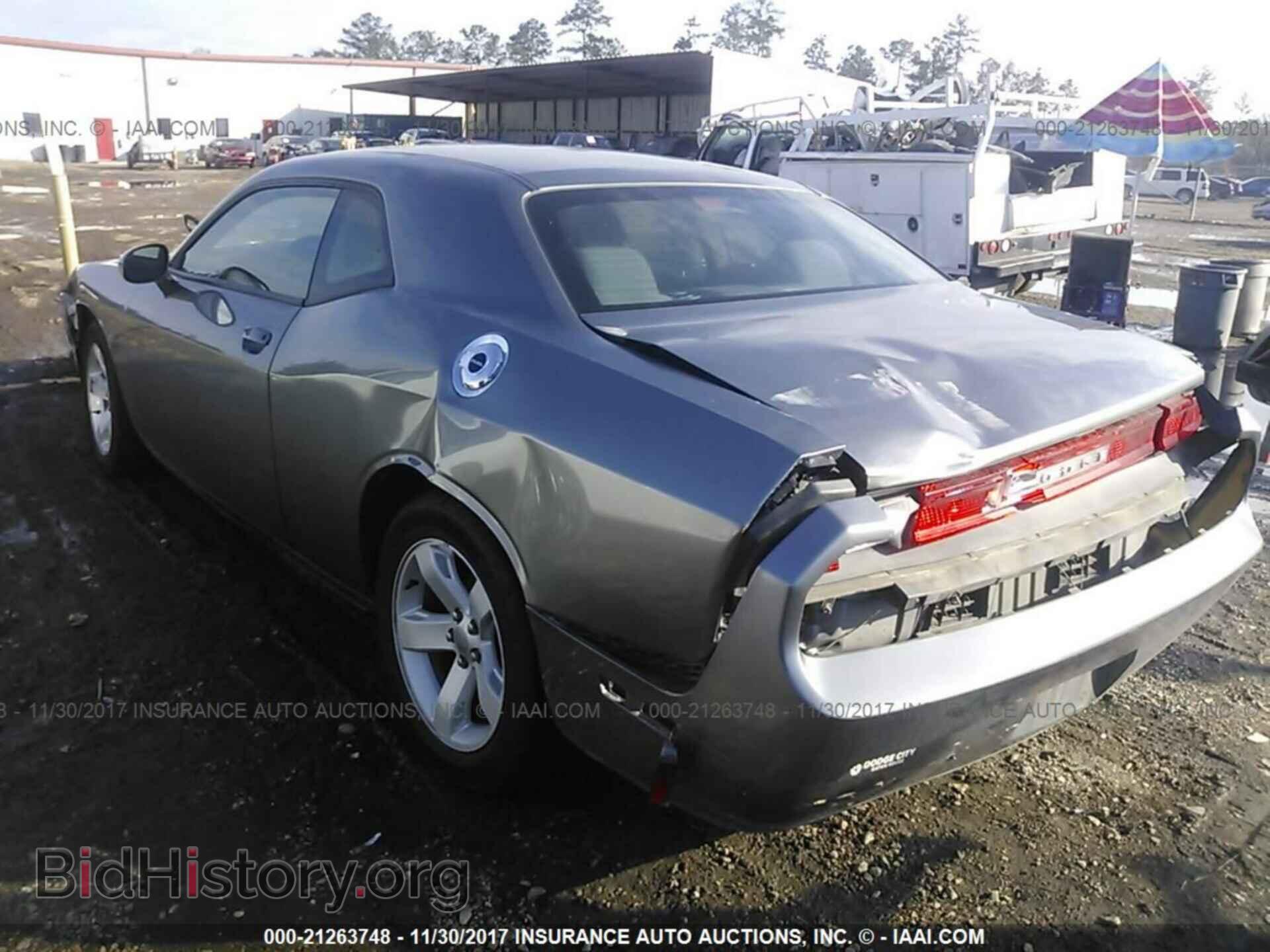 2012 Dodge Challenger - VIN: 2C3CDYAG6CH294388 - Фото 3