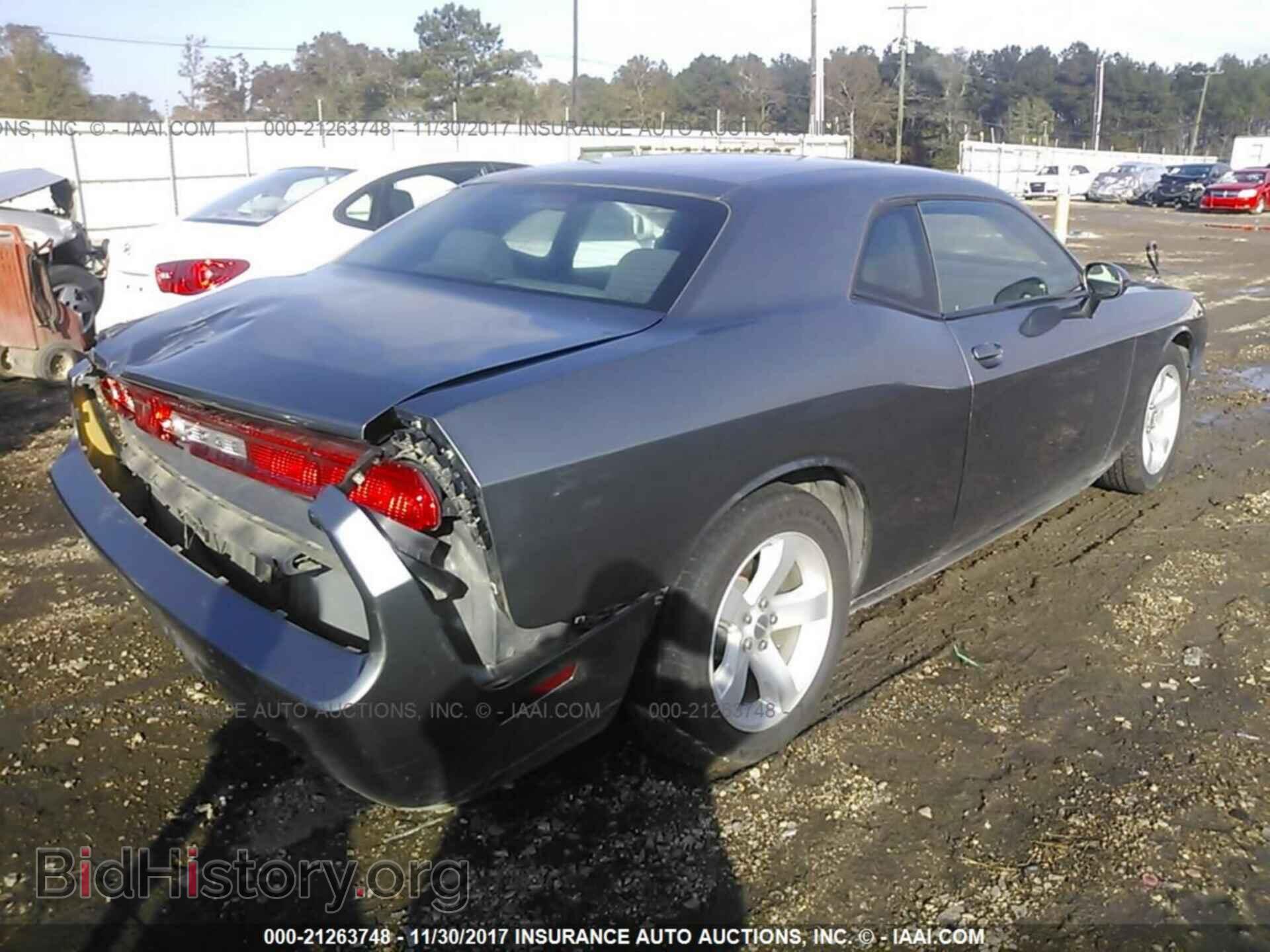 2012 Dodge Challenger - VIN: 2C3CDYAG6CH294388 - Фото 4