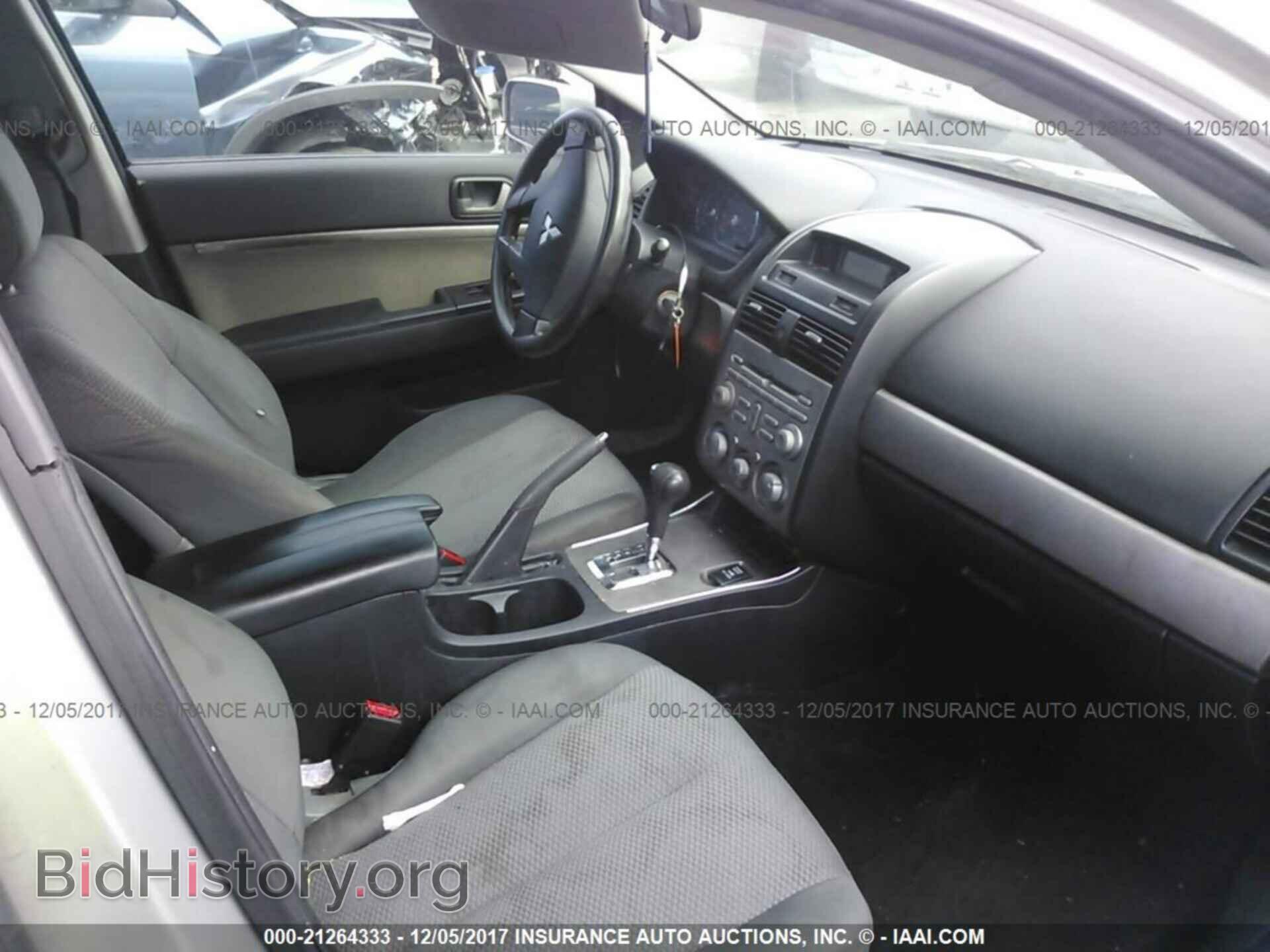 2011 Mitsubishi Galant - VIN: 4A32B2FF0BE023727 - Фото 5